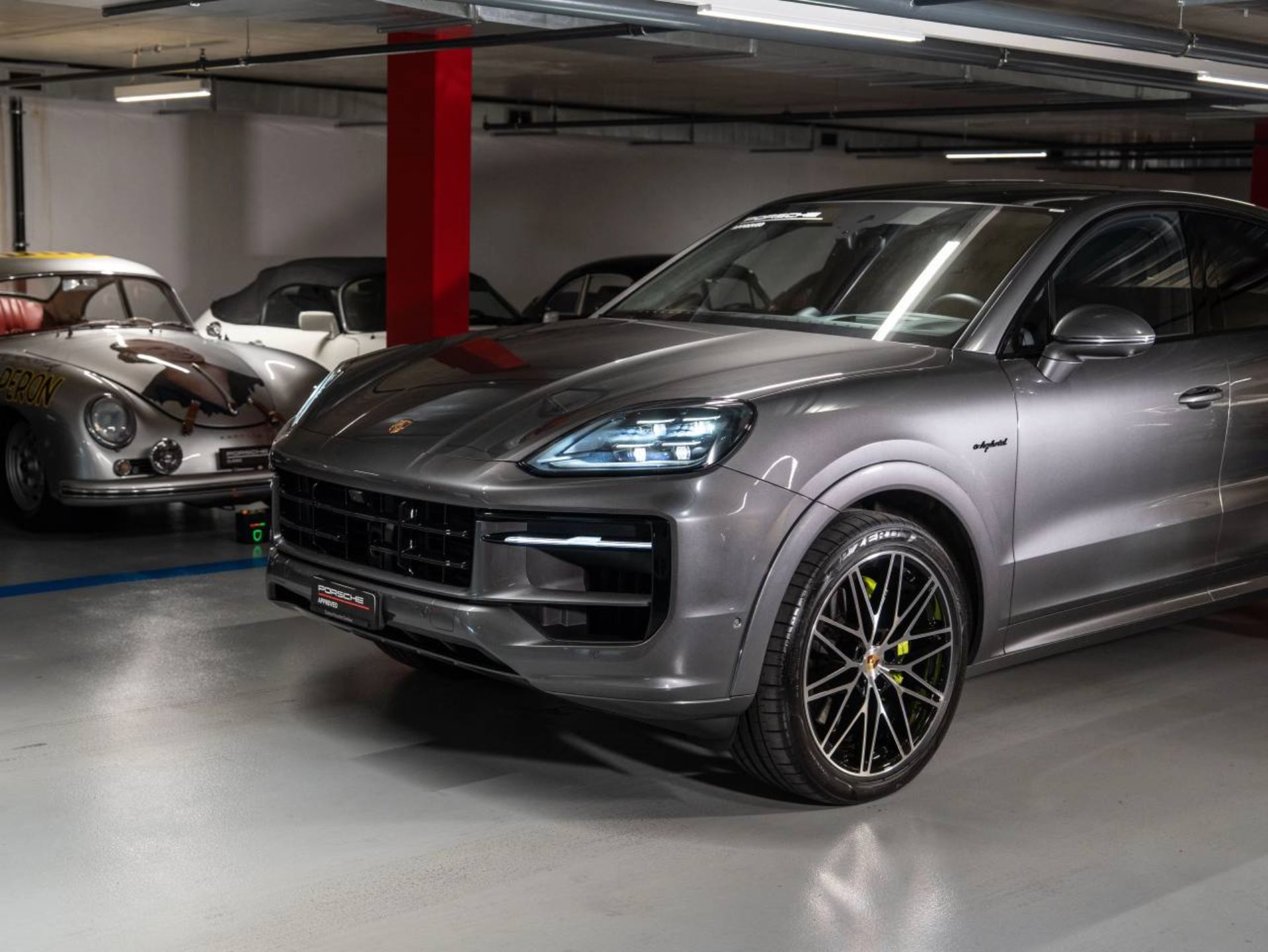 PORSCHE Cayenne E-Hybrid Coupé (MY24)-image-19