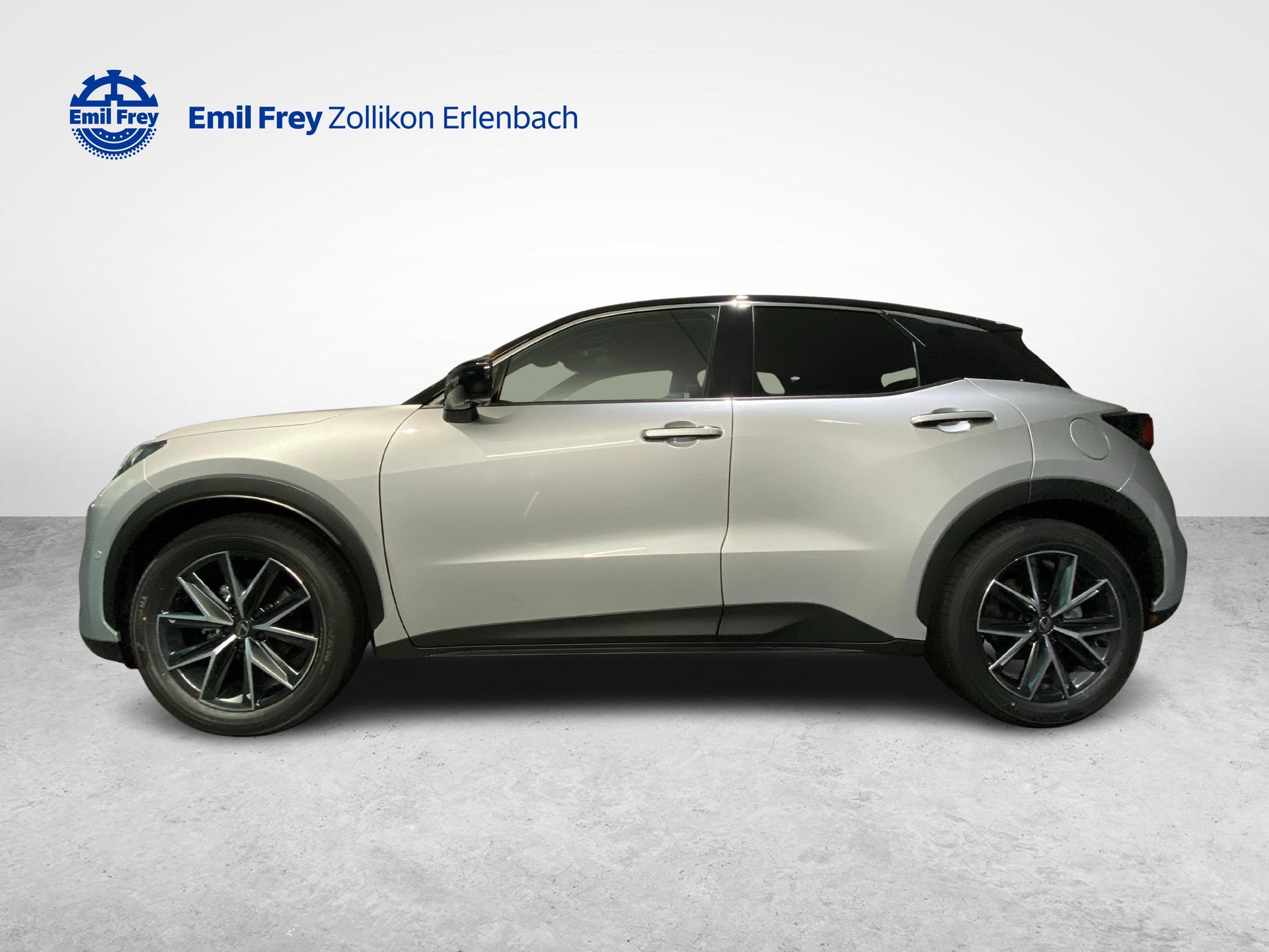 LEXUS LBX 1.5 Hybrid Cool AWD-showroom-element-1