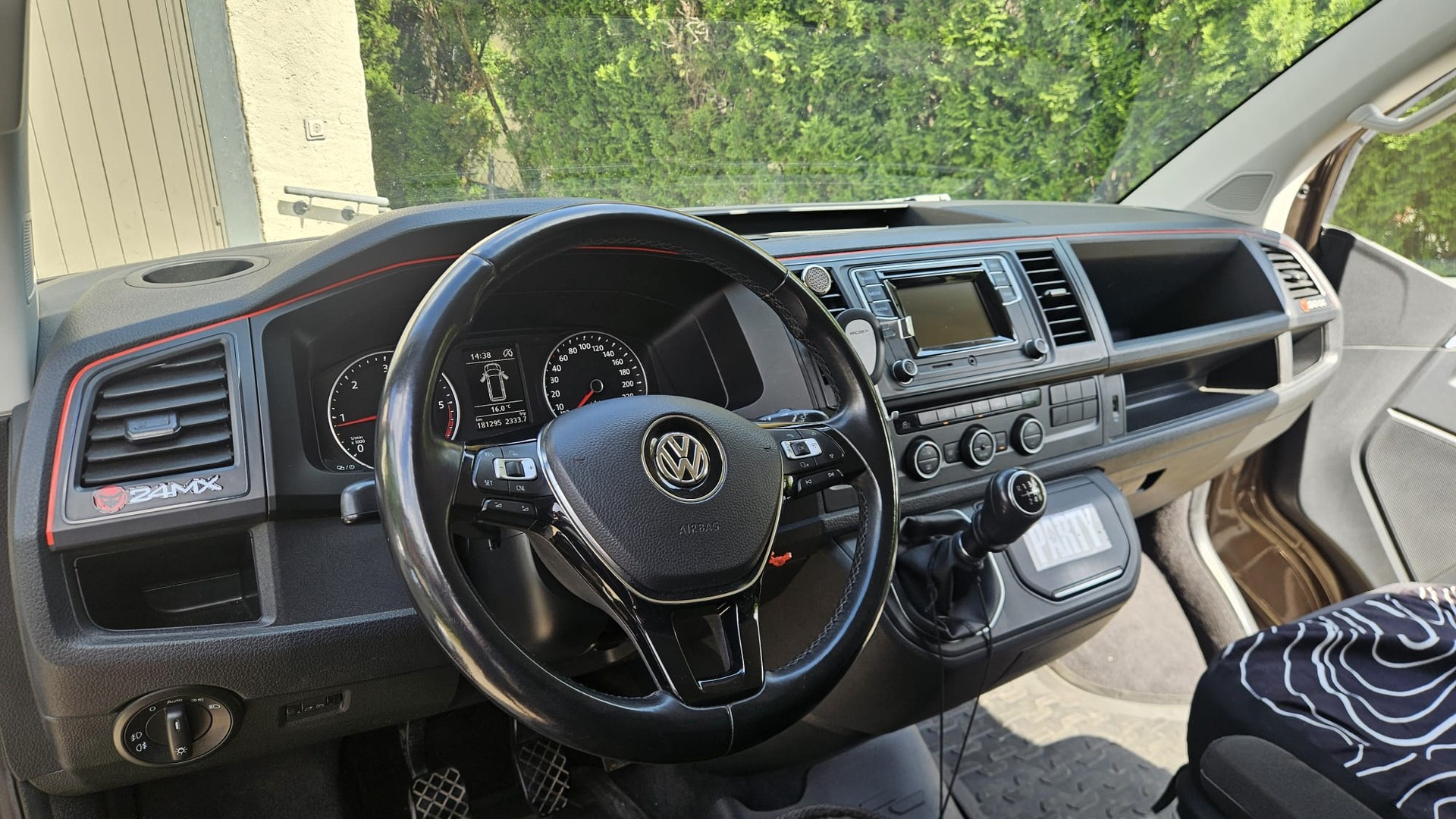 VW T6 Multivan 2.0 TDI 150cv Highline-image-5