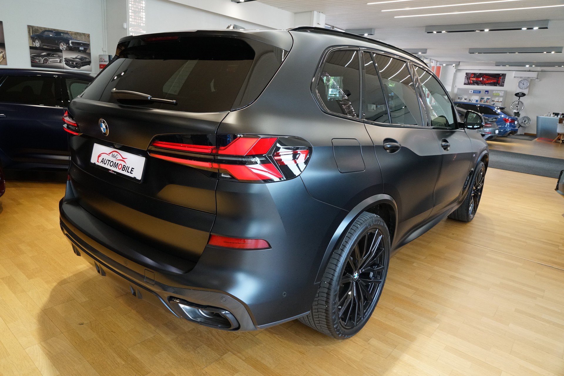 BMW X5 xDrive 48V 40i M Sport Pro Steptronic Frozen Black-image-7