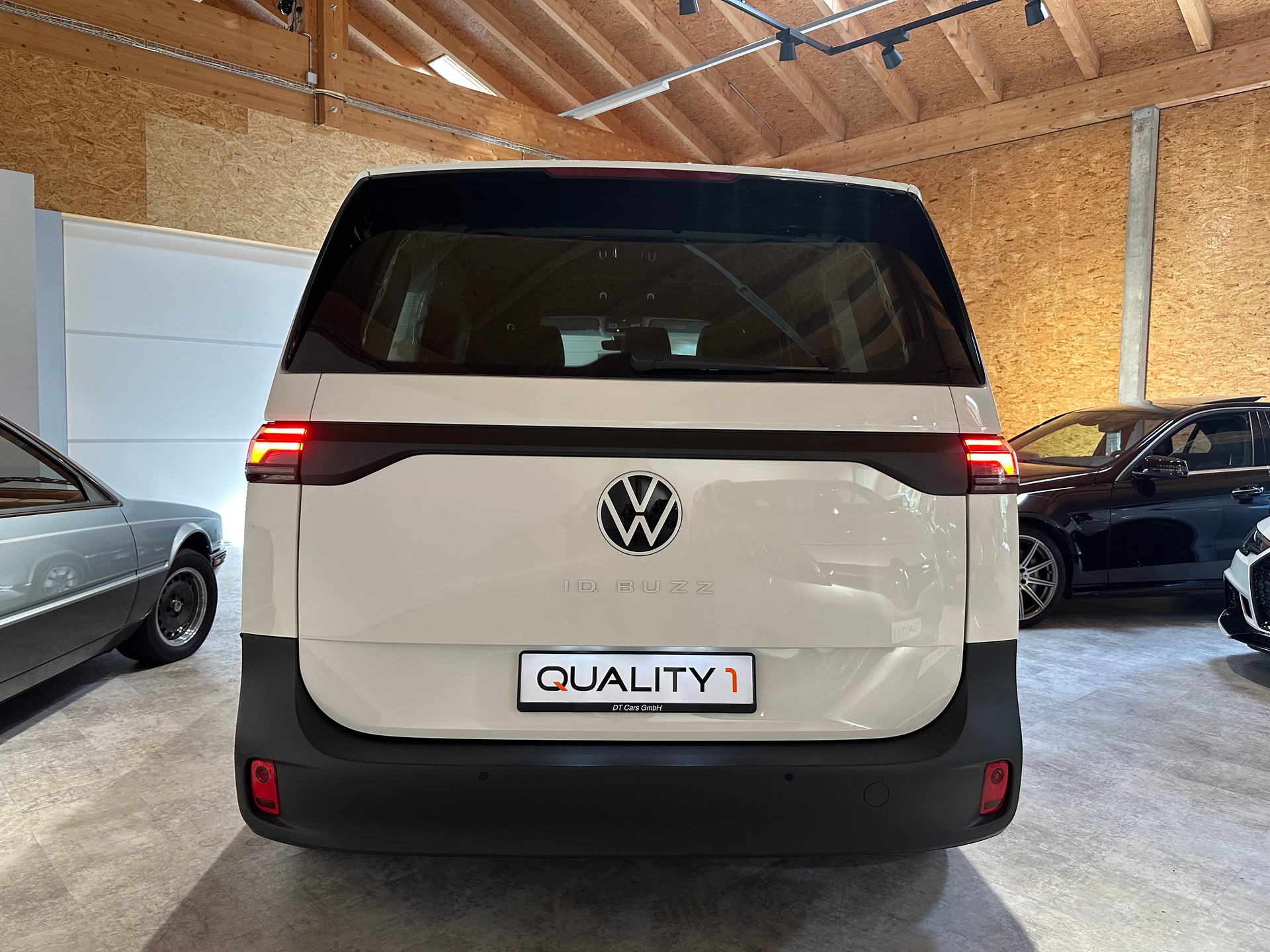 VW ID. Buzz Cargo-image-4