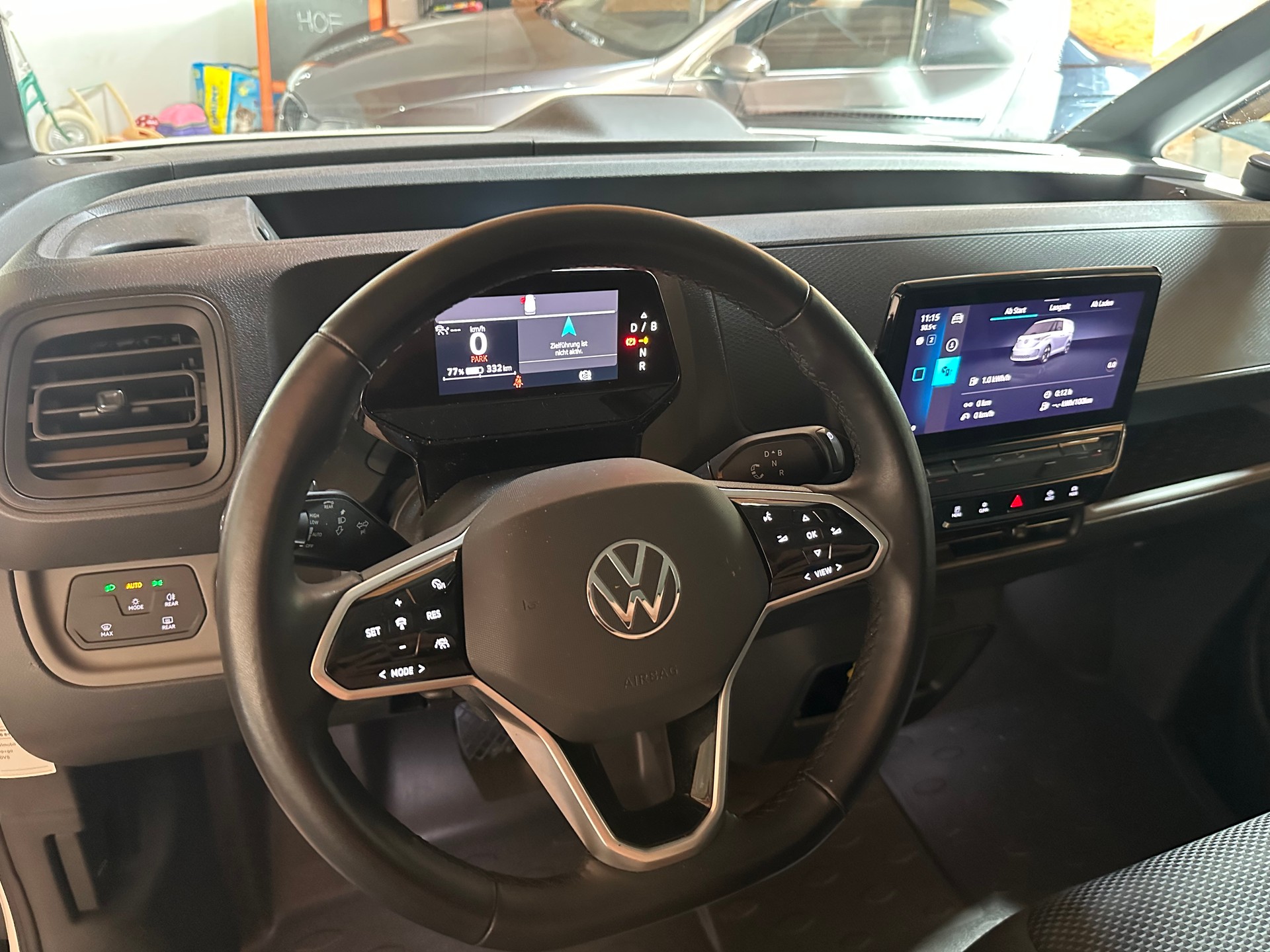 VW ID. Buzz Cargo-image-16