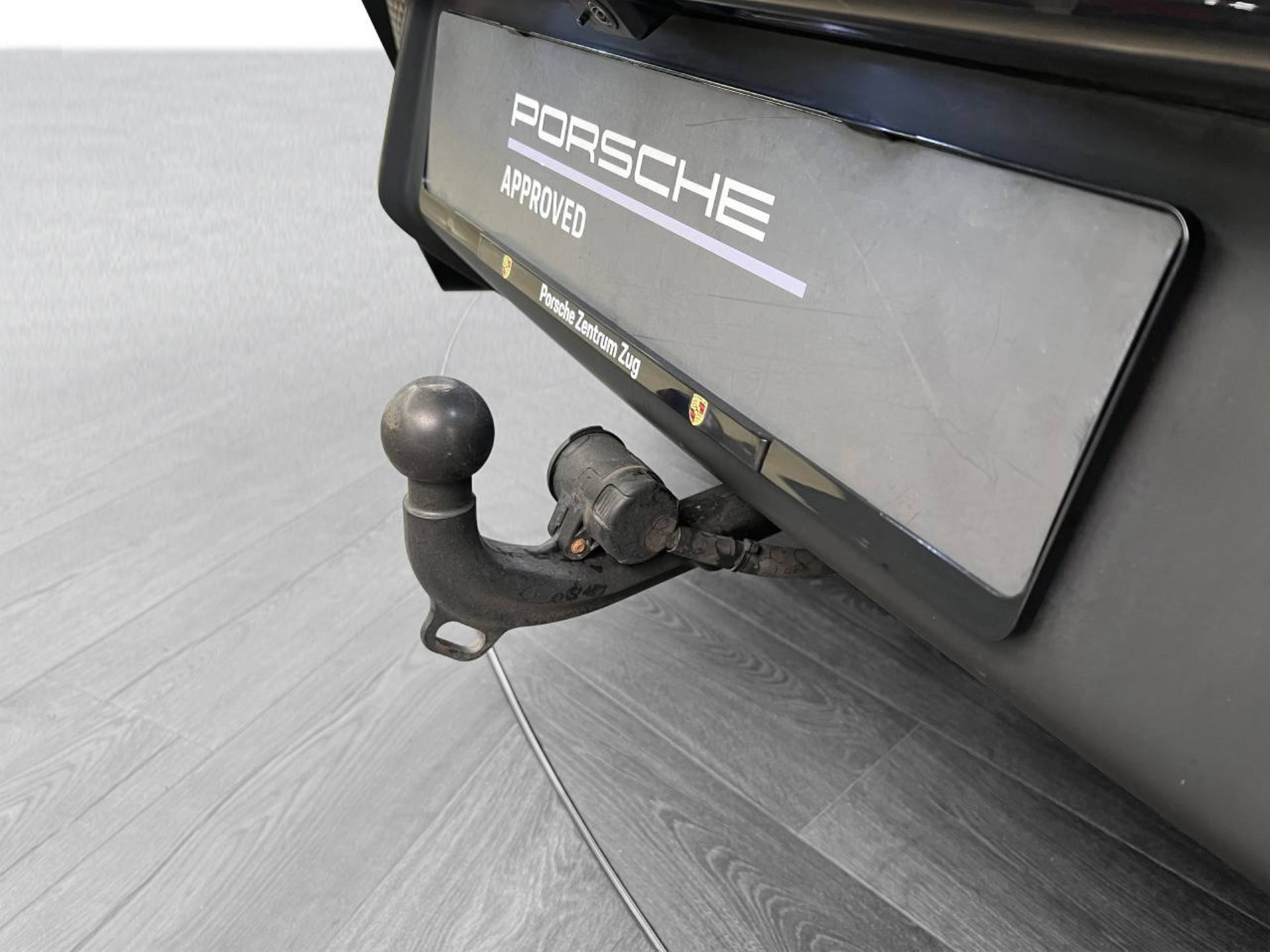 PORSCHE Macan S-image-14