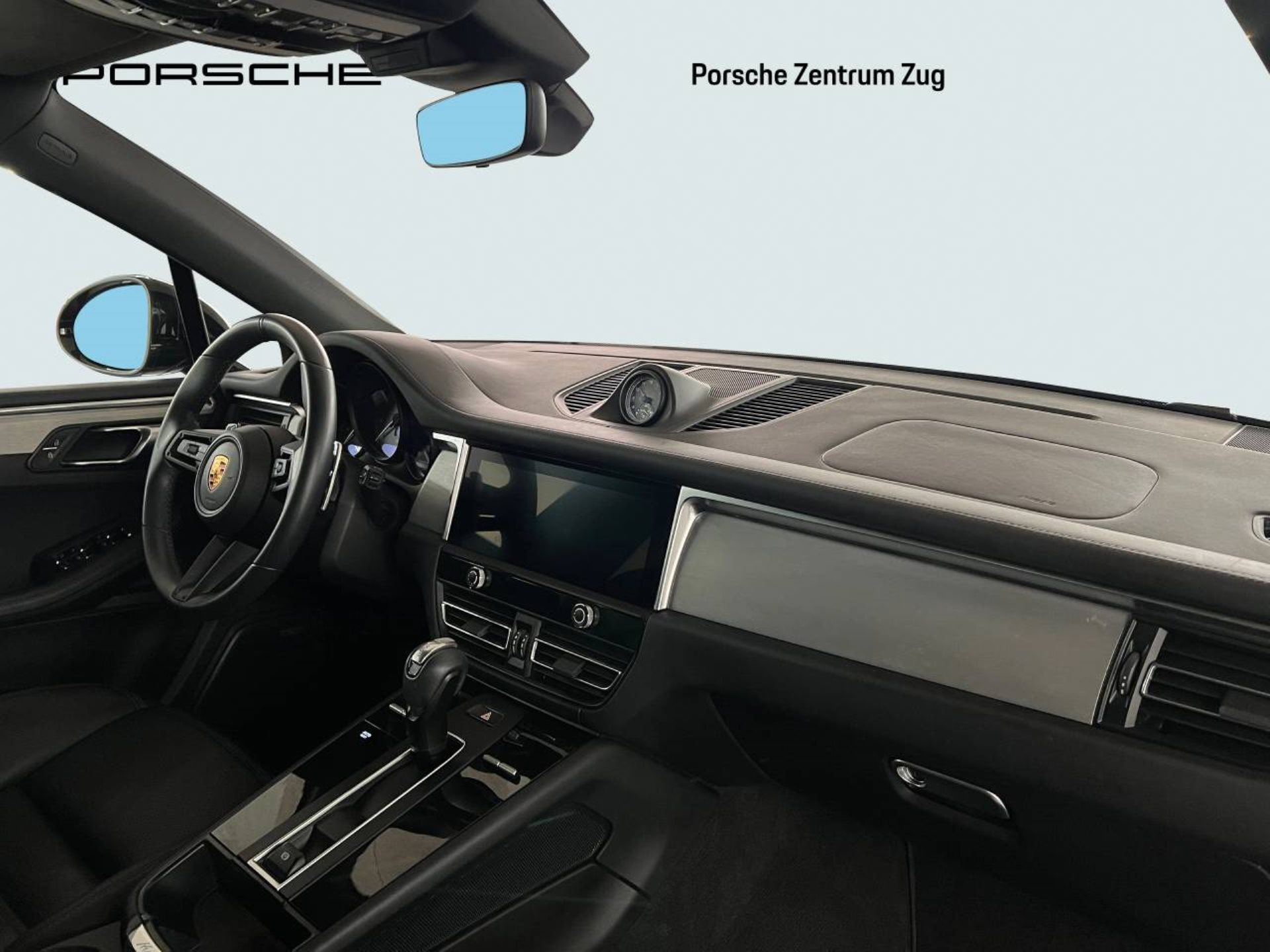 PORSCHE Macan S-image-18