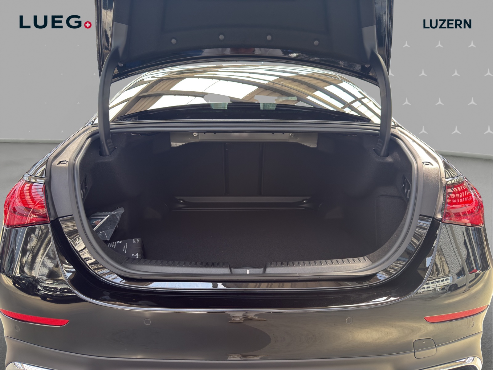 MERCEDES-BENZ E 450 d 4Matic 9G-Tronic-image-14