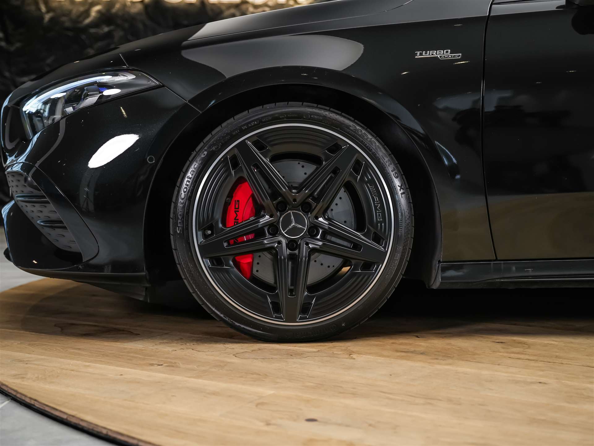 MERCEDES-BENZ A35 AMG 4Matic 8G-DCT *Facelift*Panorama*Schalensitze*360° Kamera*-image-17