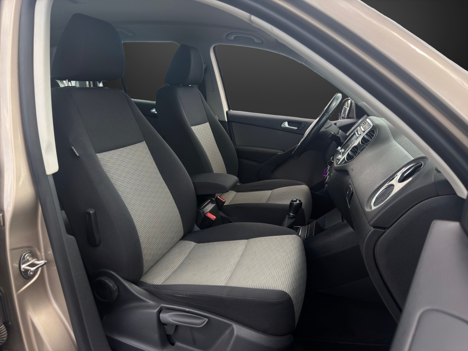 VW Tiguan 1.4 TSI BlueMotion Trend&Fun mit 160 PS-image-8