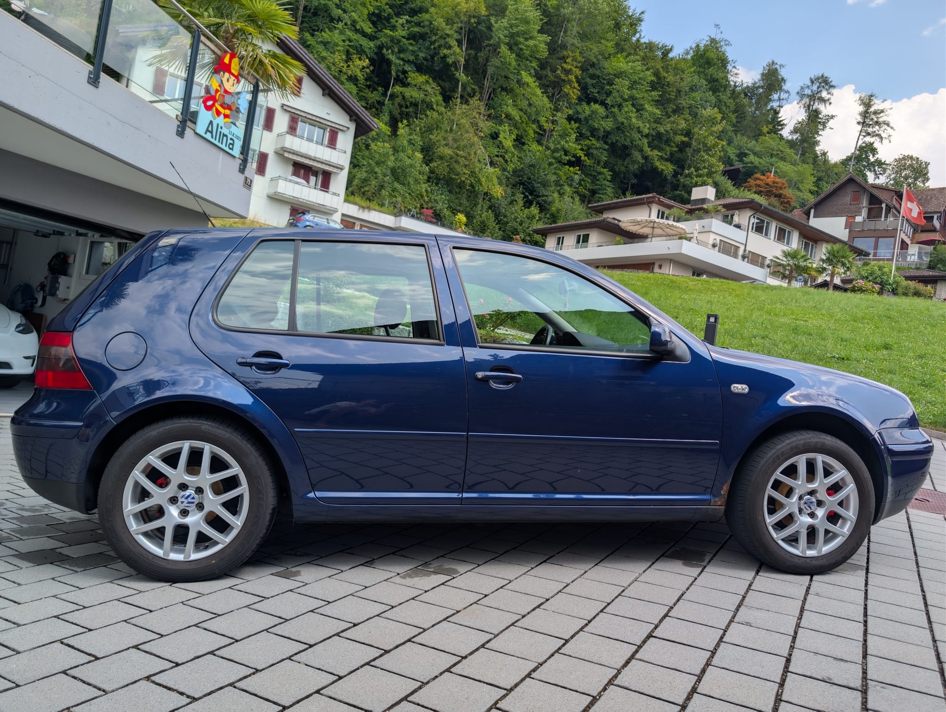 VW 1.6 Pacific-image-3