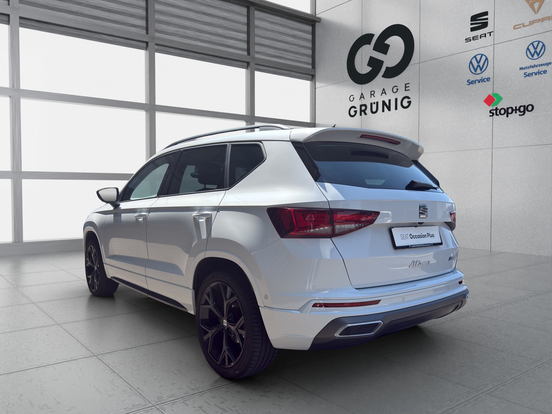 SEAT Ateca 2.0 TSI Hola FR 4Drive DSG-image-3