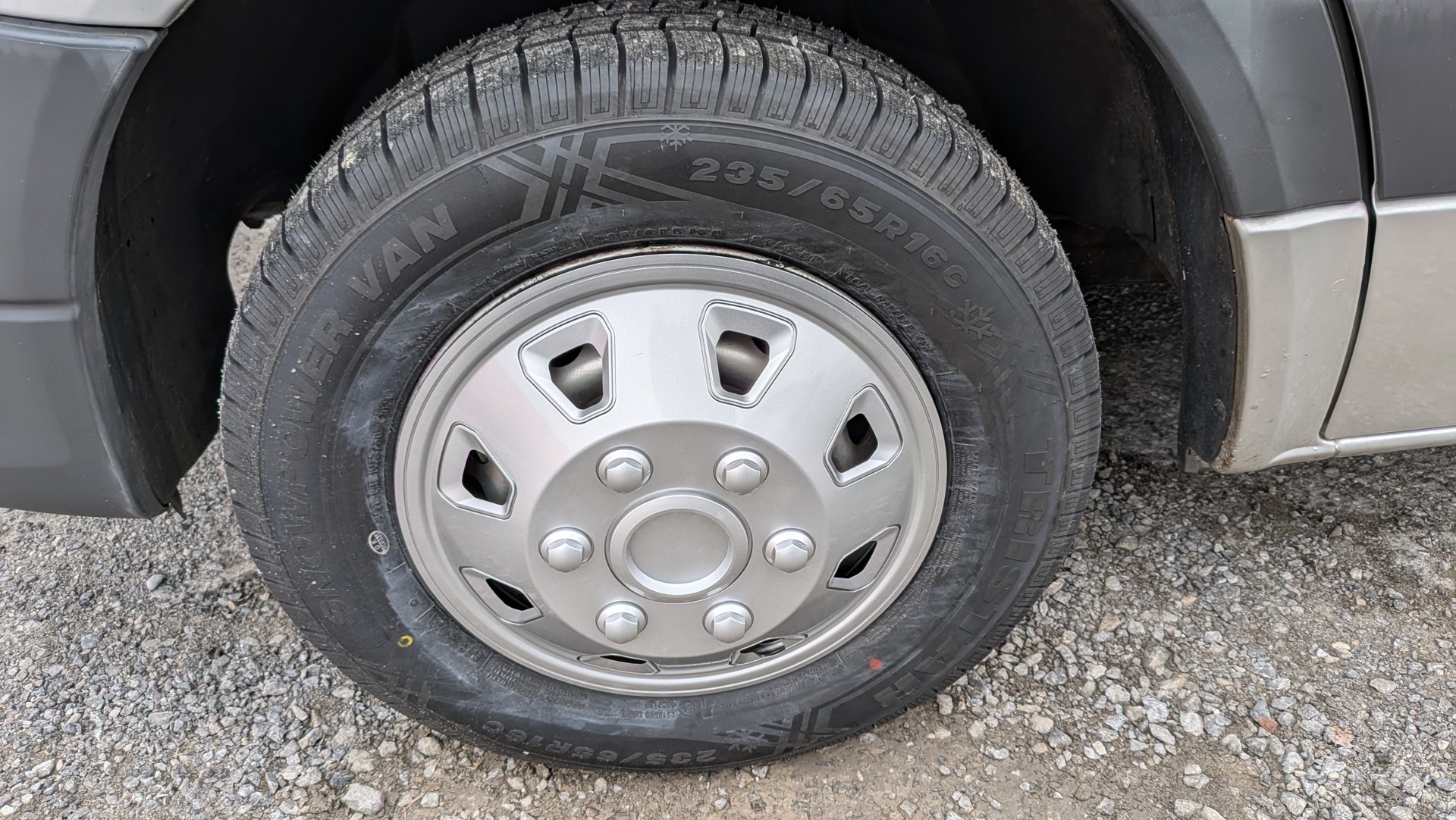 VW 35 Walds MINIBUS 12P-image-12