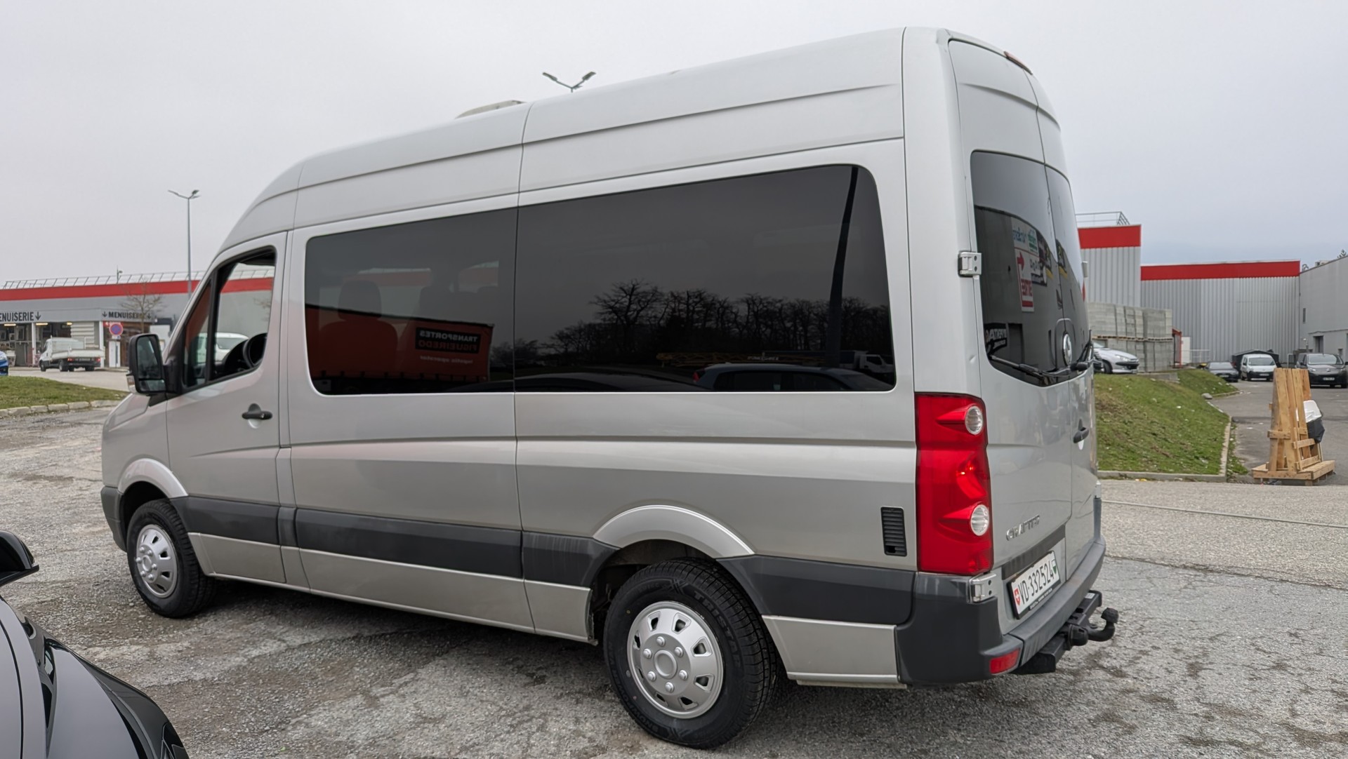 VW 35 Walds MINIBUS 12P-image-2