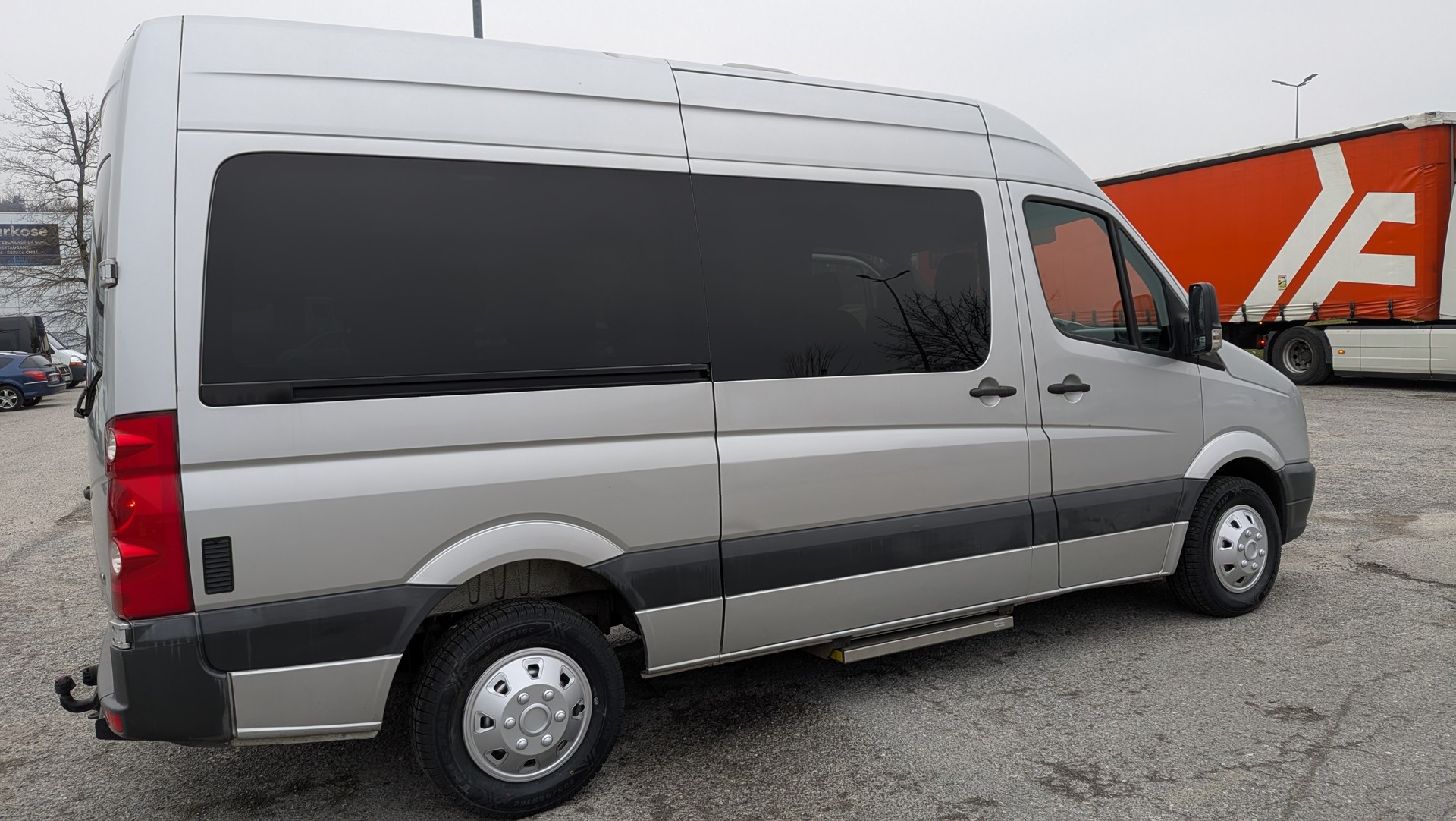 VW 35 Walds MINIBUS 12P-image-3
