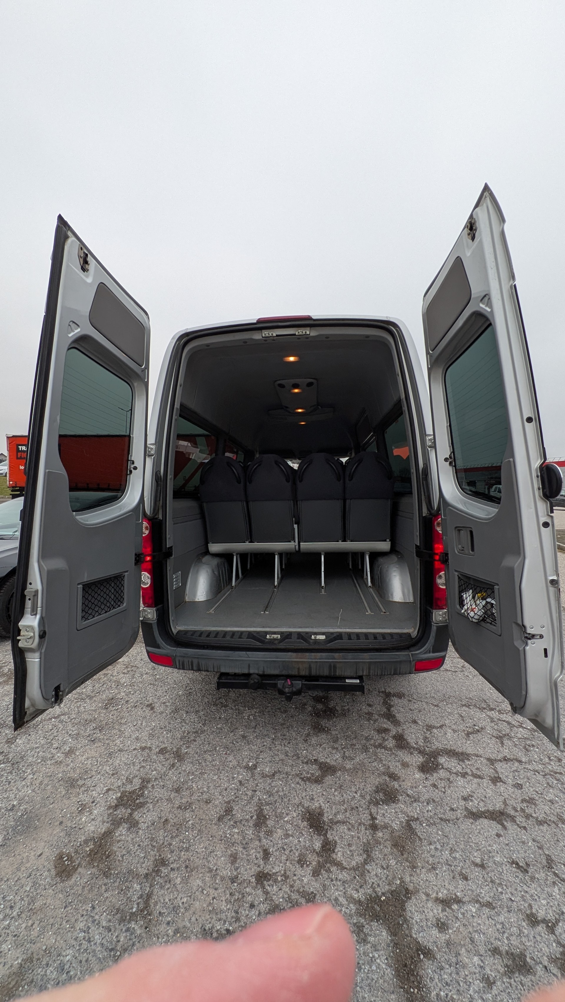 VW 35 Walds MINIBUS 12P-image-4