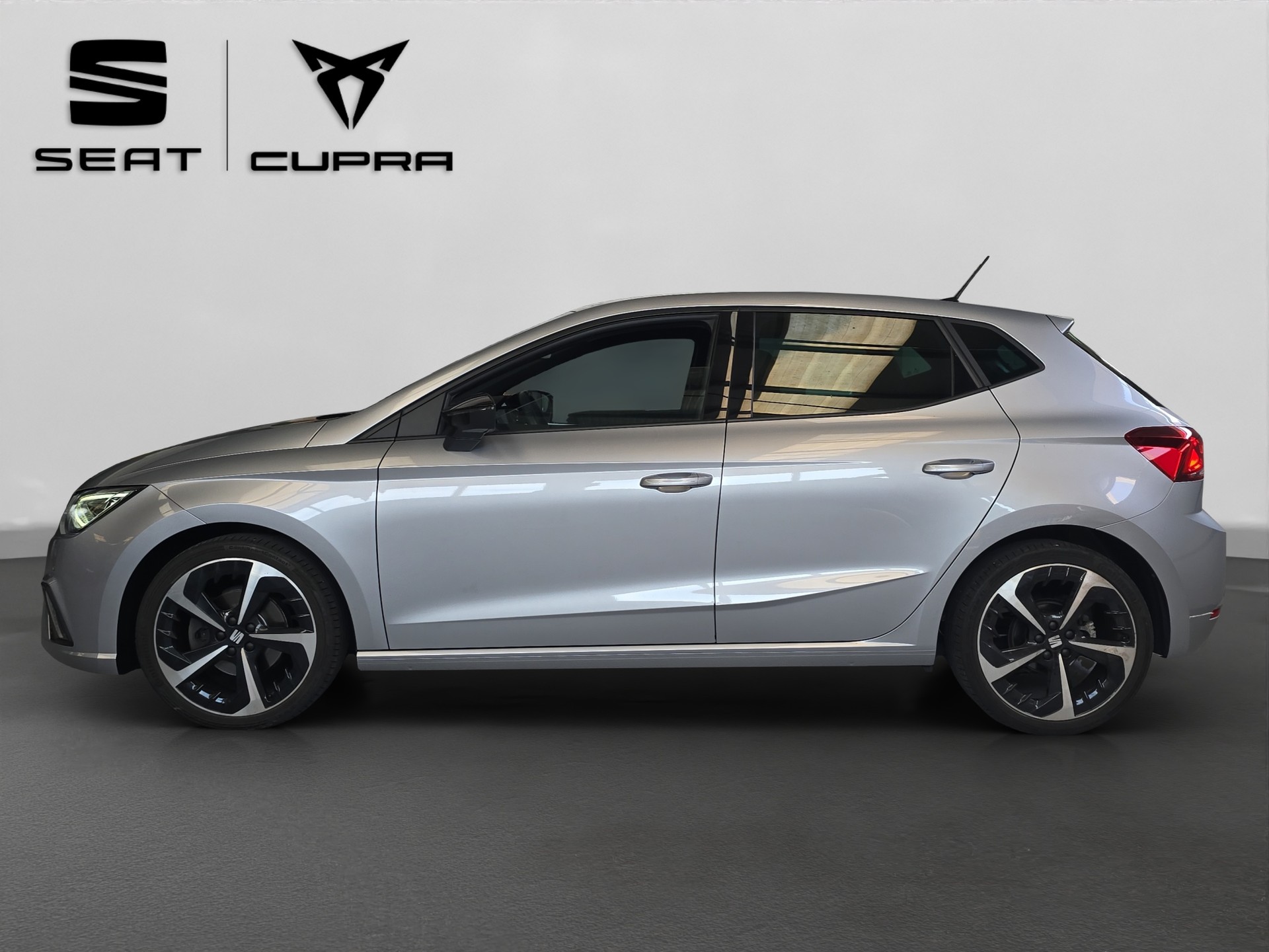 SEAT Ibiza 1.5 EcoTSI Move FR DSG-image-1