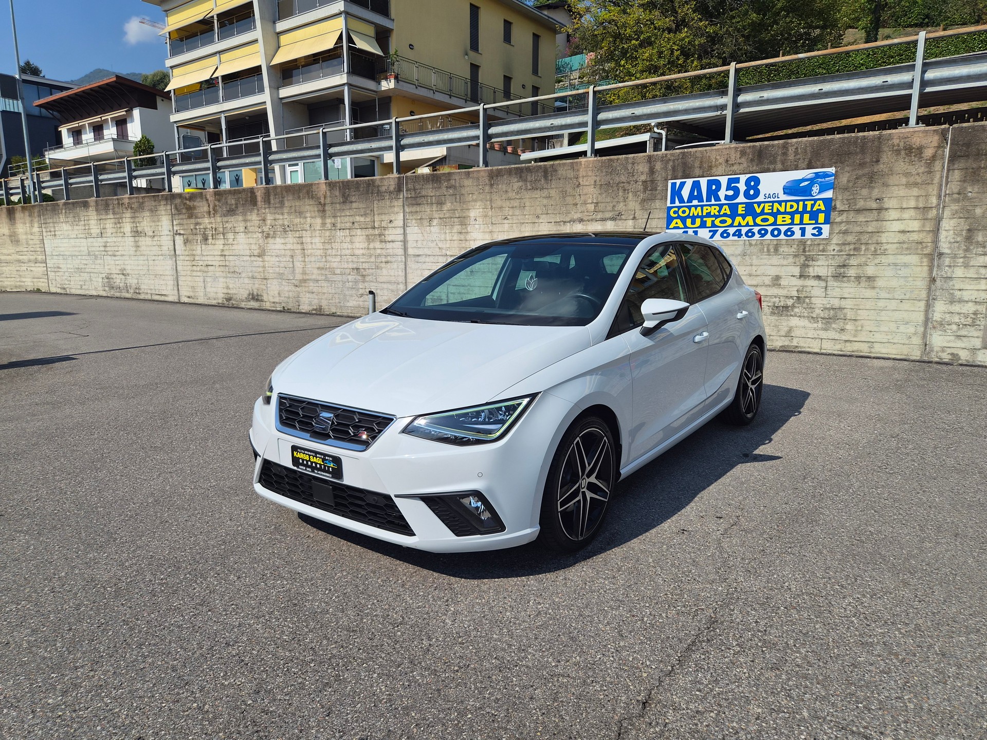 SEAT Ibiza 1.0 EcoTSI DSG Swiss FR-image-0