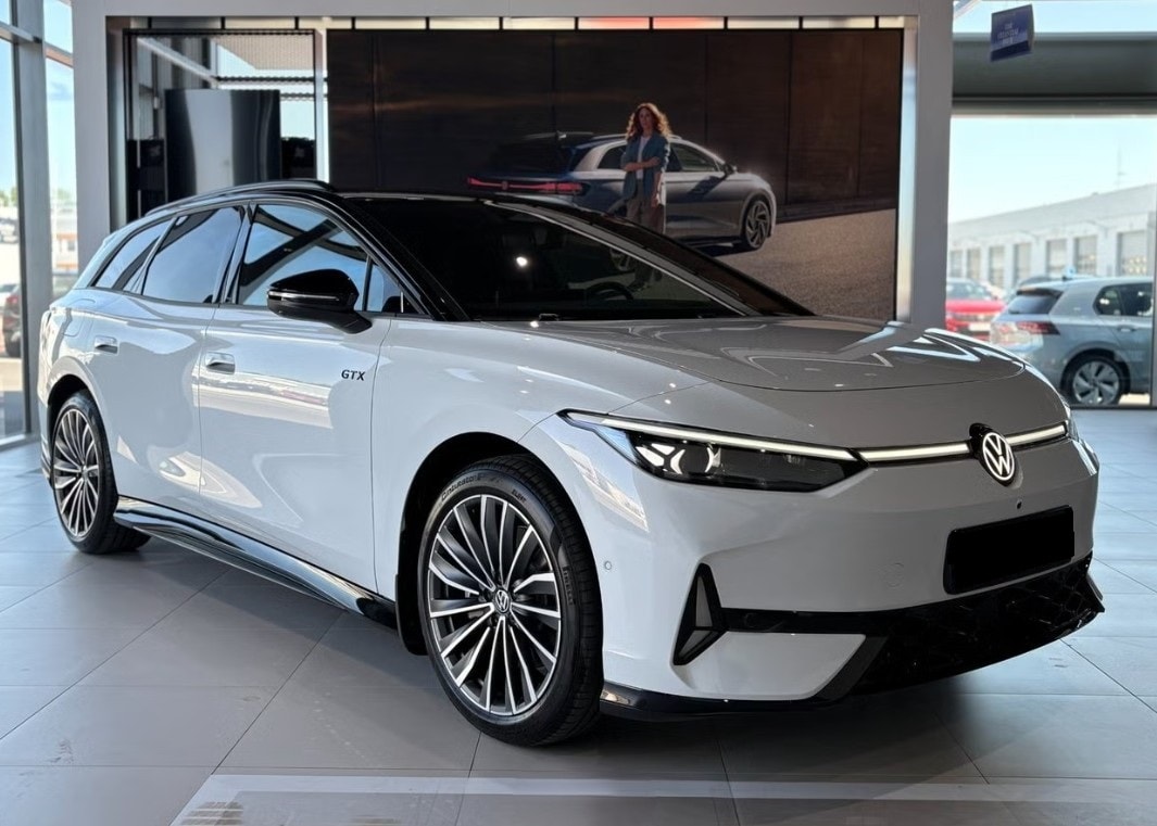 VW ID.7 Tourer GTX 86 kWh GTX 4 Motion-image-2