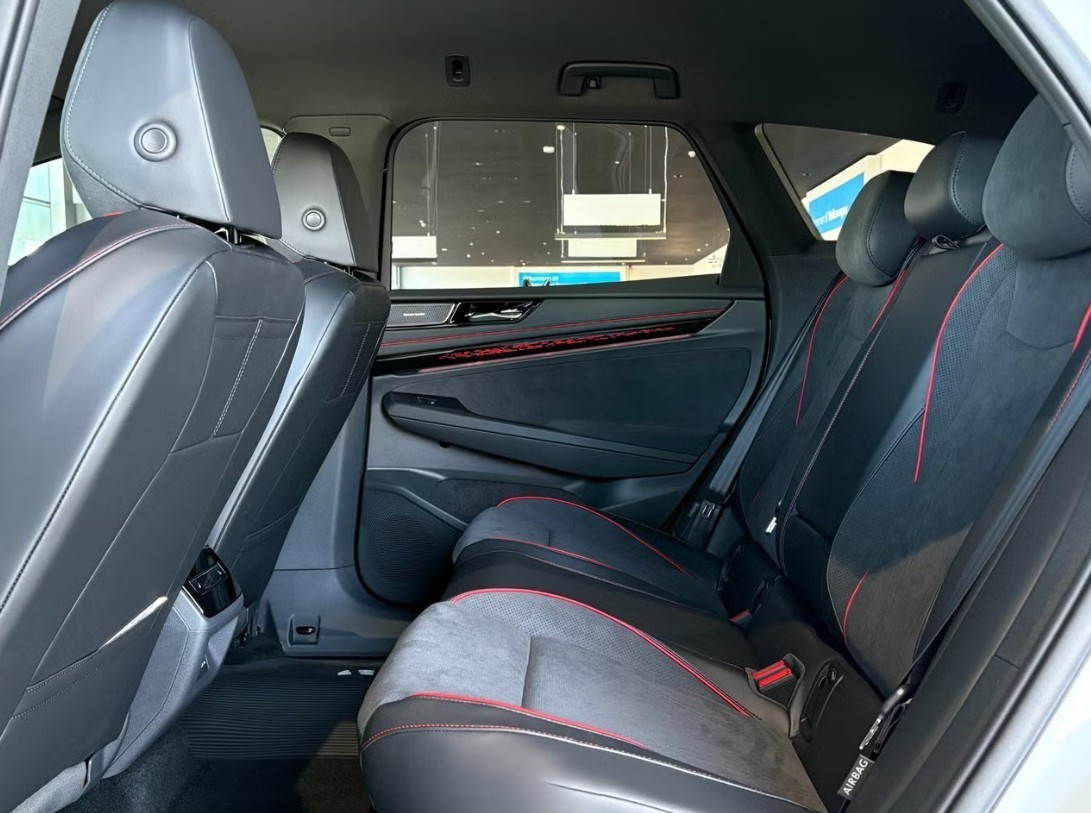 VW ID.7 Tourer GTX 86 kWh GTX 4 Motion-image-18