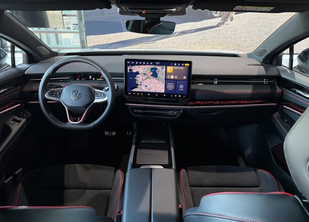 VW ID.7 Tourer GTX 86 kWh GTX 4 Motion-image-11
