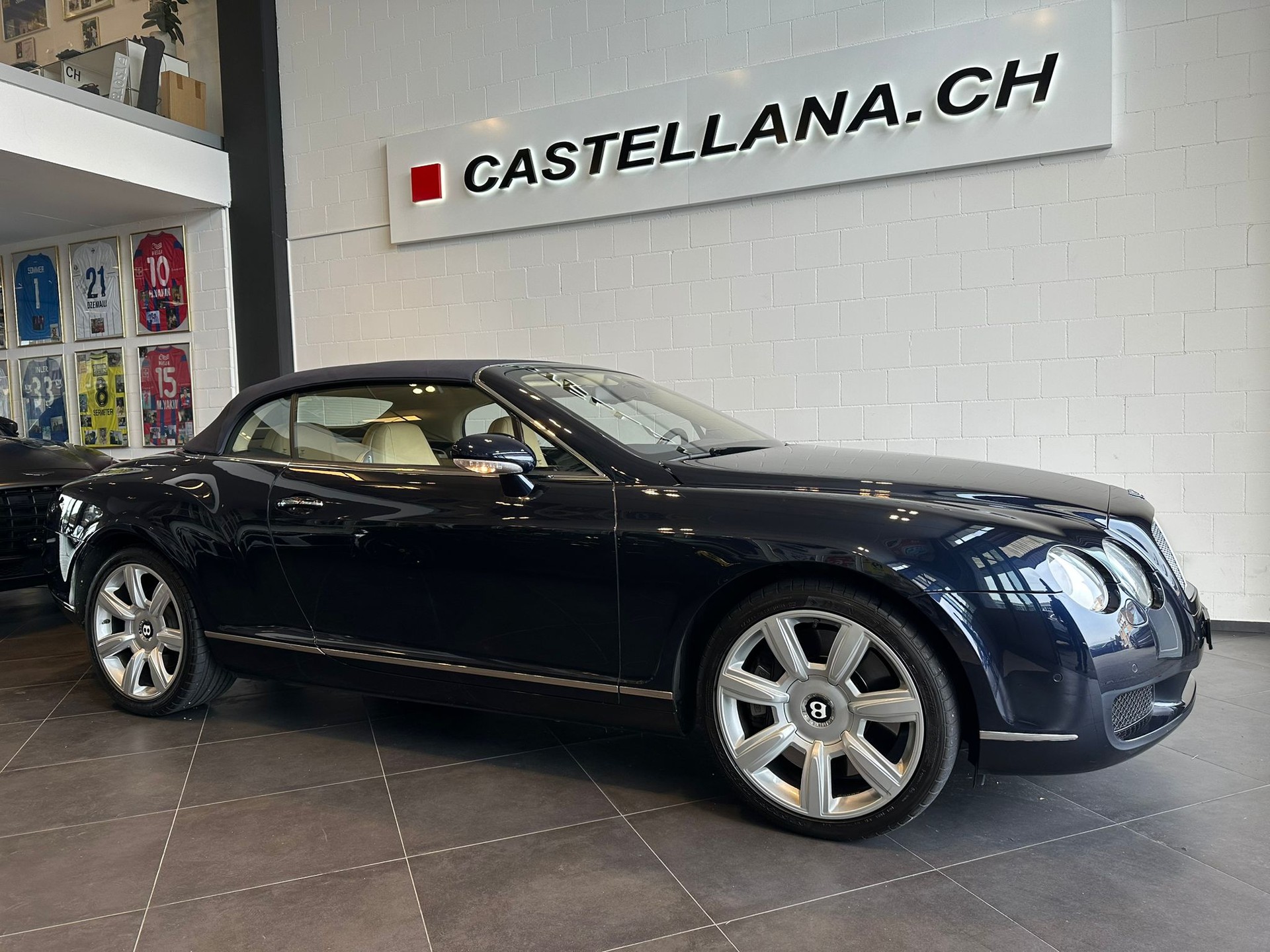 BENTLEY Continental GTC 6.0-image-1