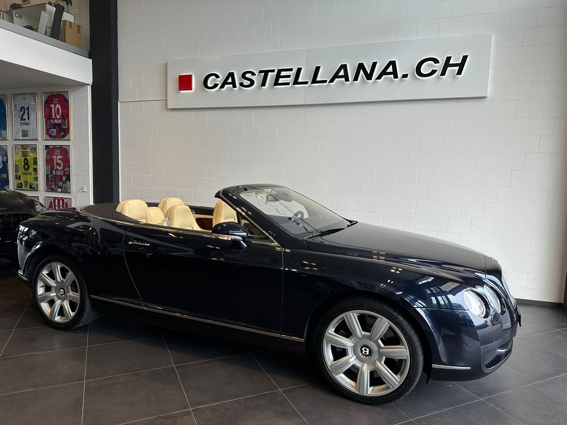 BENTLEY Continental GTC 6.0-image-0
