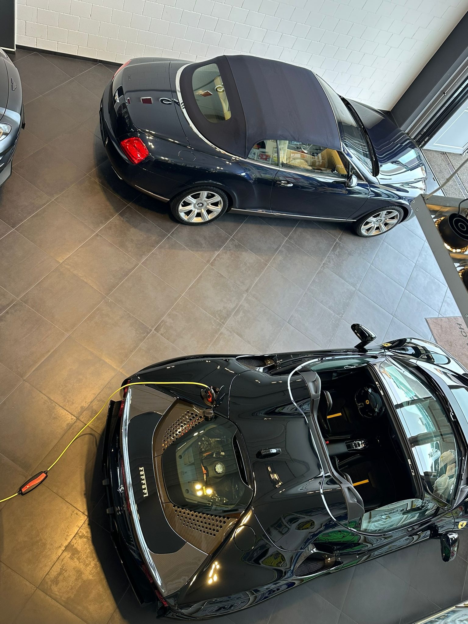 BENTLEY Continental GTC 6.0-image-9