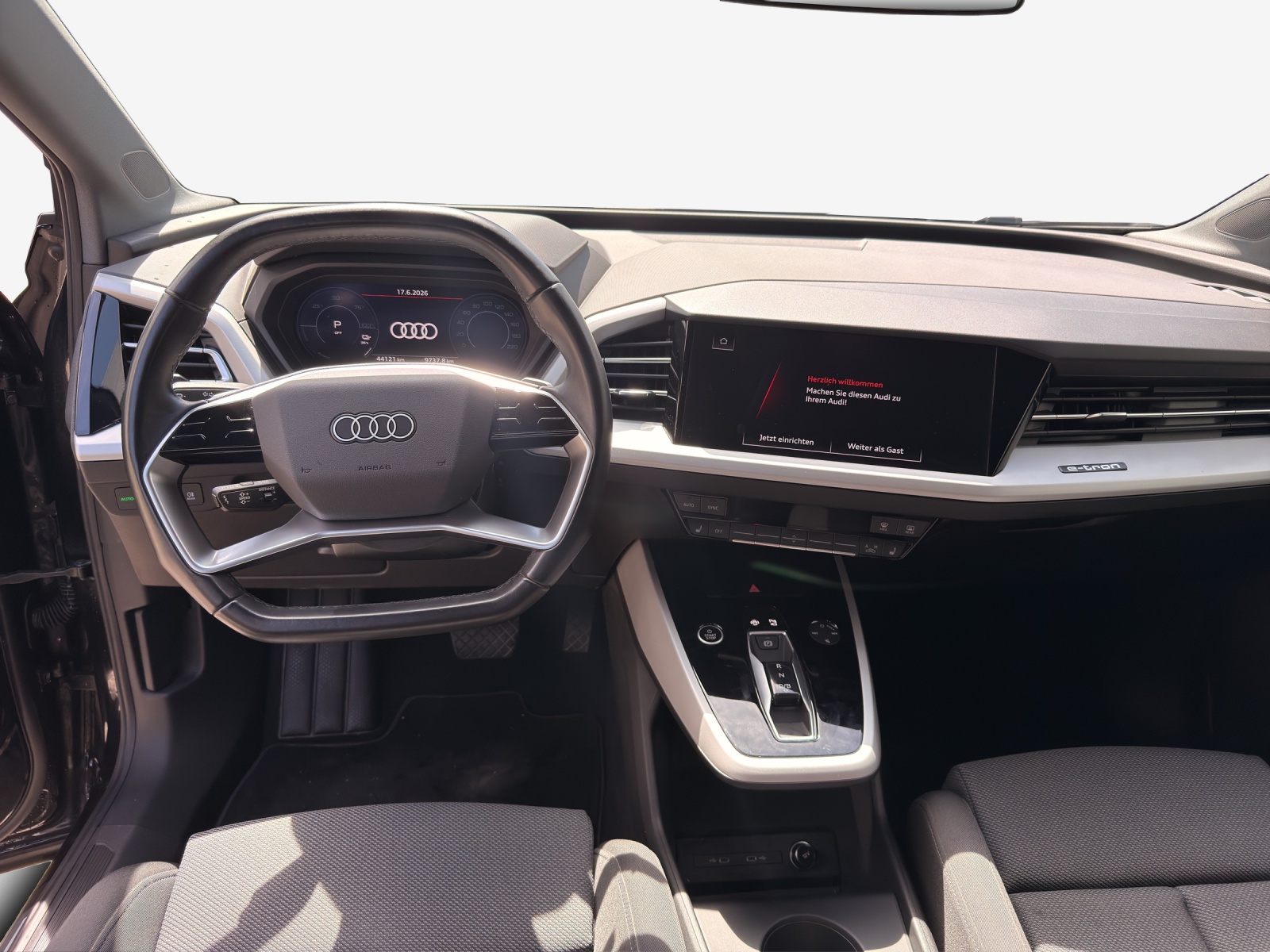 AUDI Q4 Sportback e-tron 35-image-9