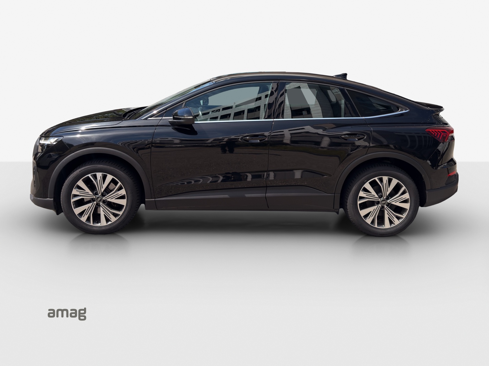 AUDI Q4 Sportback e-tron 35-image-1