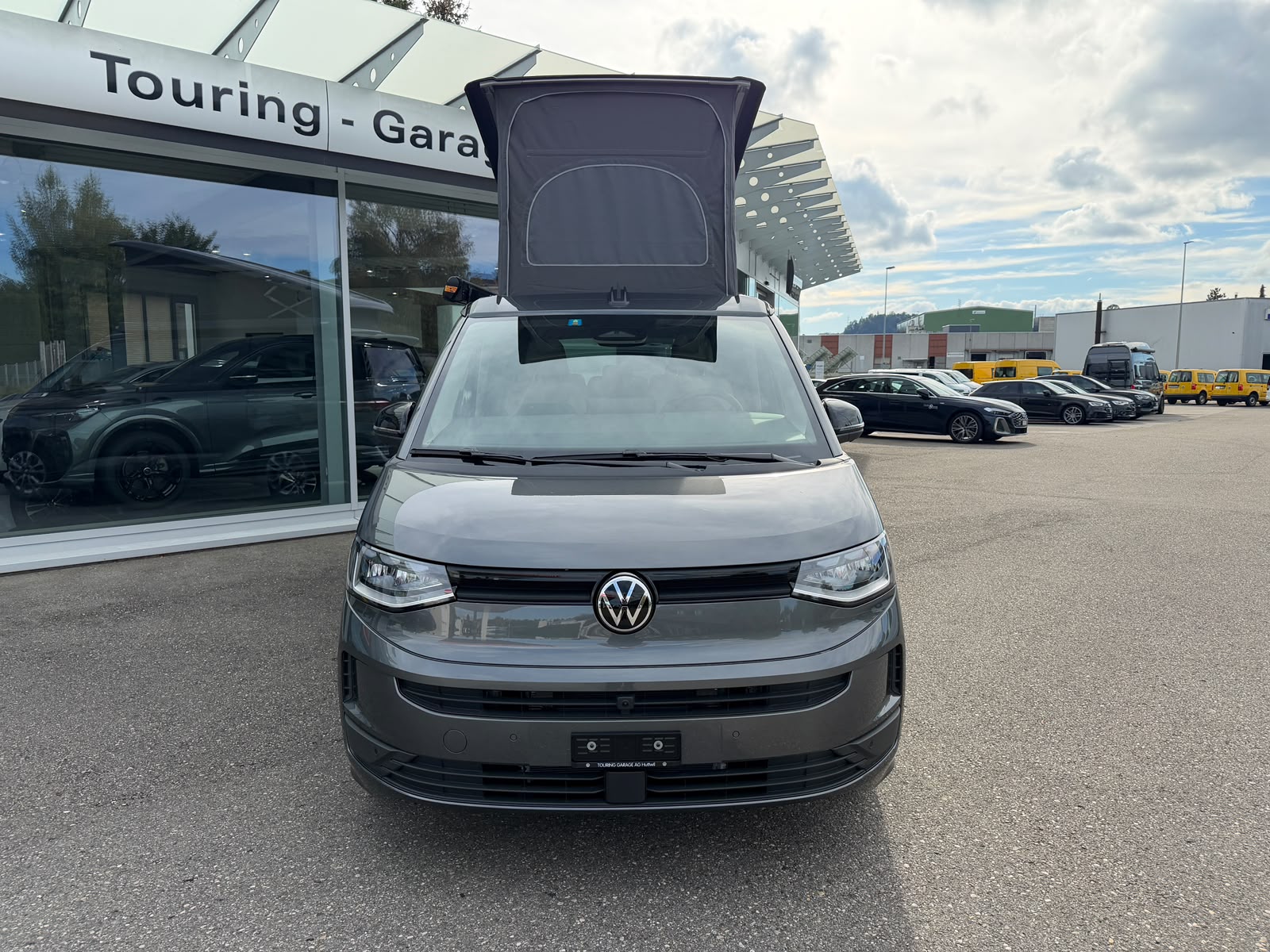 VW California eHybrid 4x4 Beach Tour Liberty 4Motion mit 5-Sitzplätzen-image-18