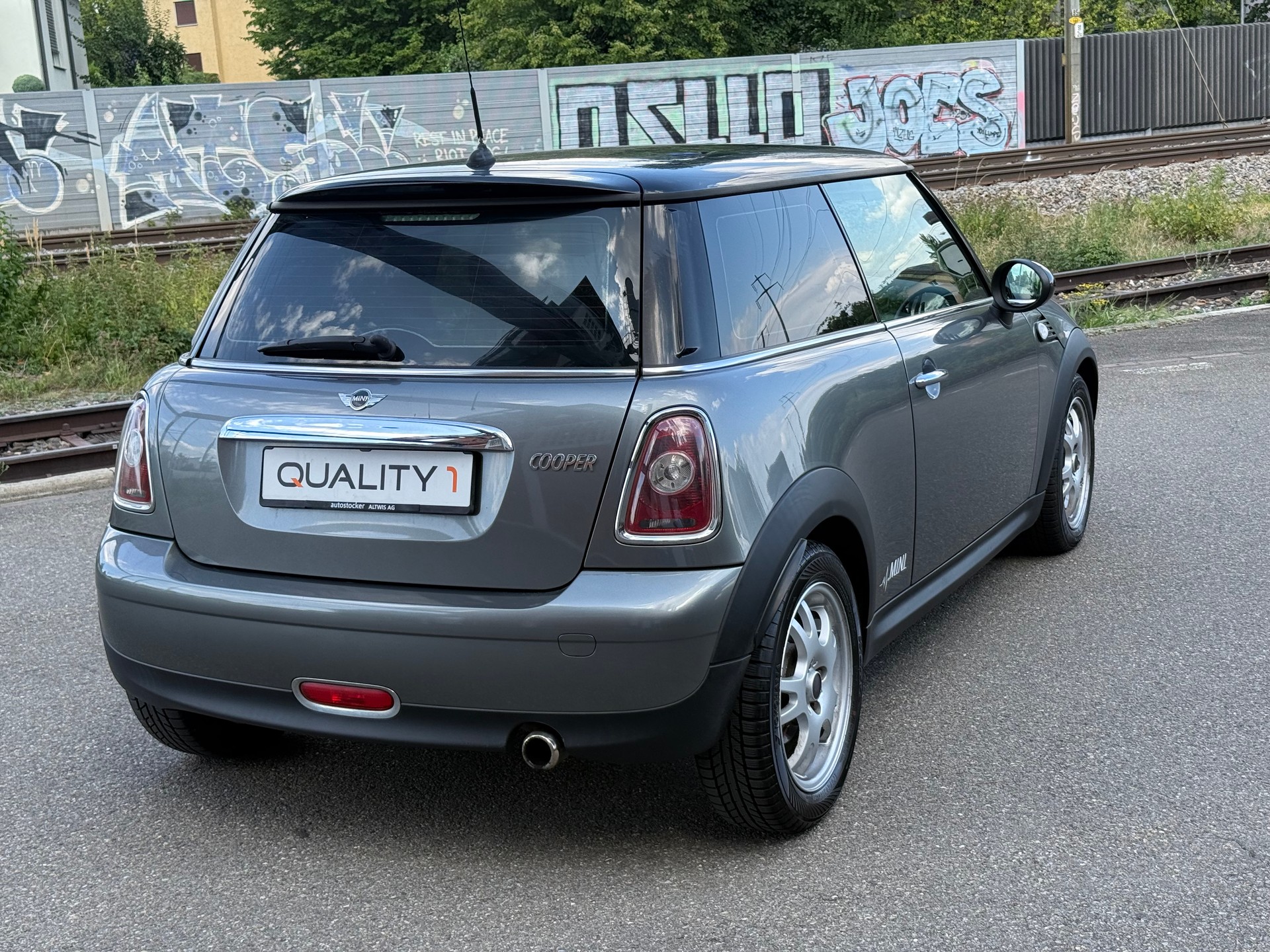 MINI Cooper Steptronic-image-4