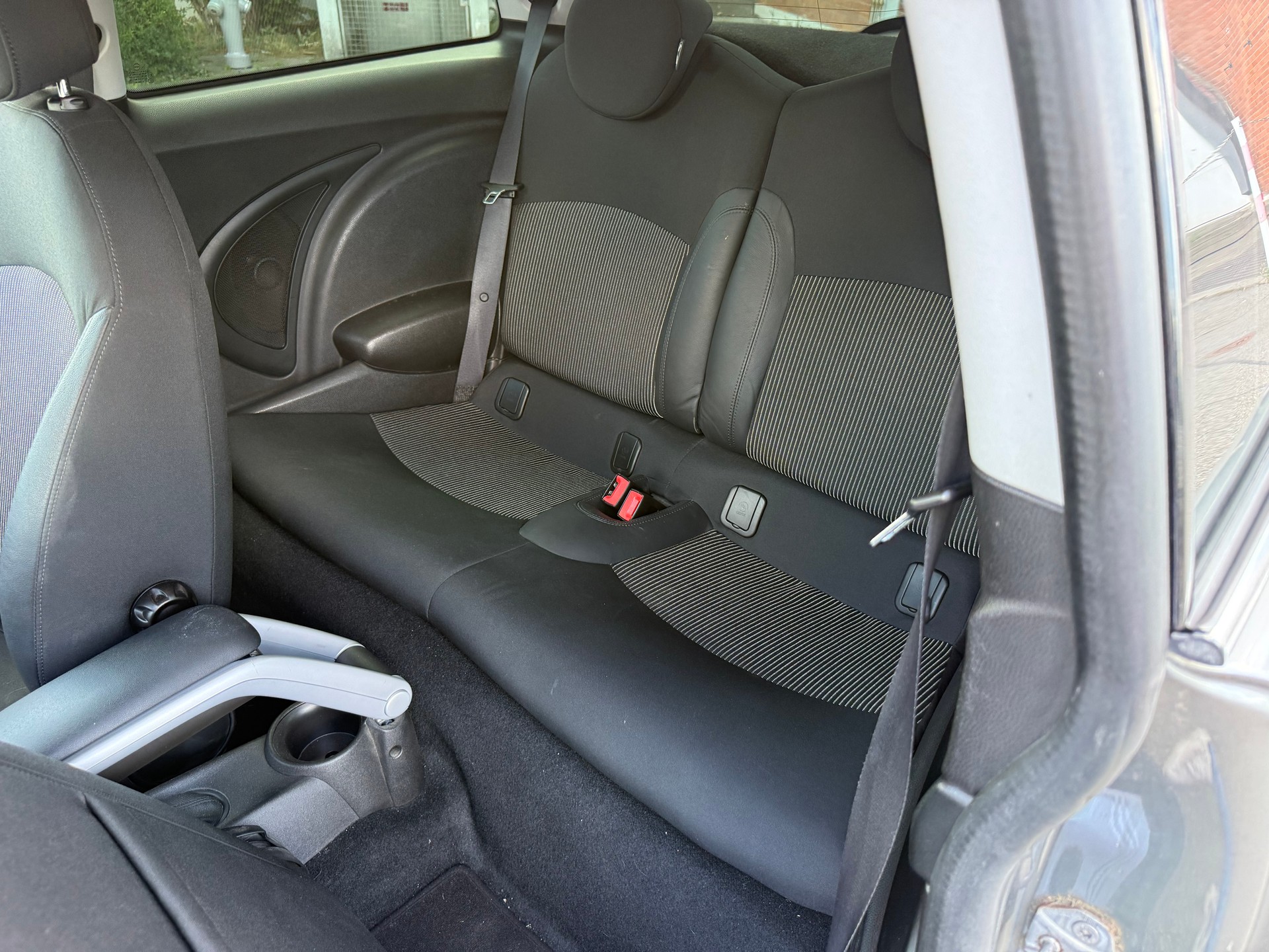 MINI Cooper Steptronic-image-7