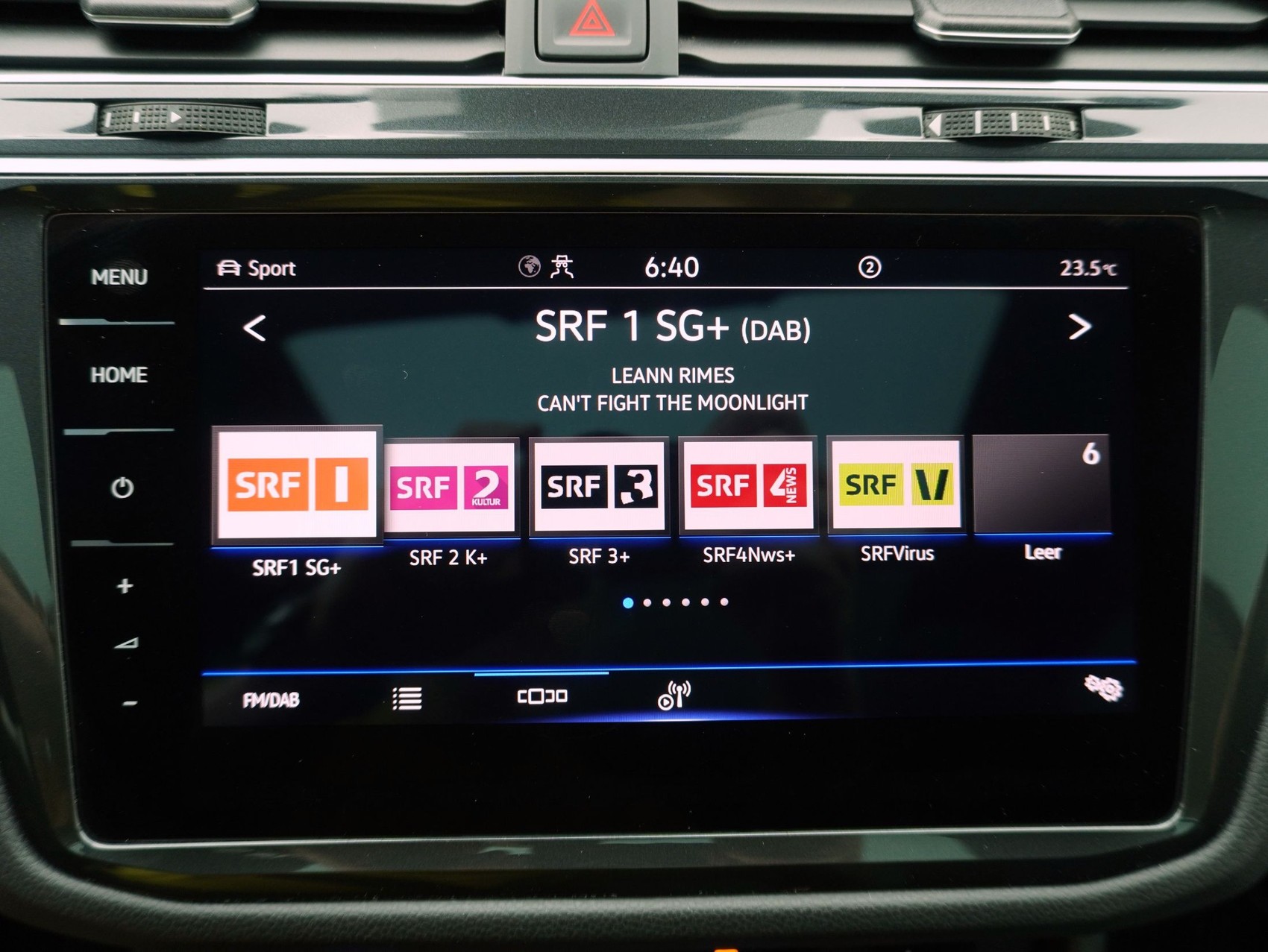 VW Tiguan 2.0 TSI DSG R Black Style 4Motion-image-19