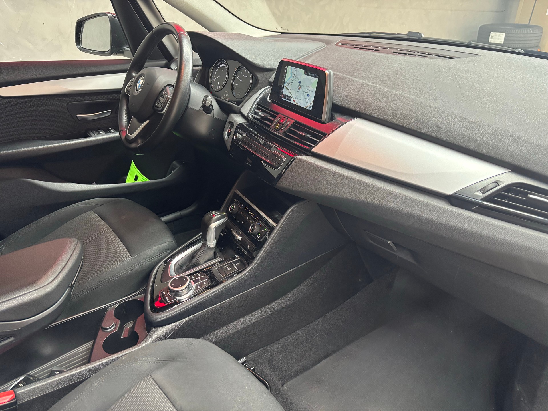 BMW 225xe iPerformance Active Tourer Fleet Edition Steptronic-image-9