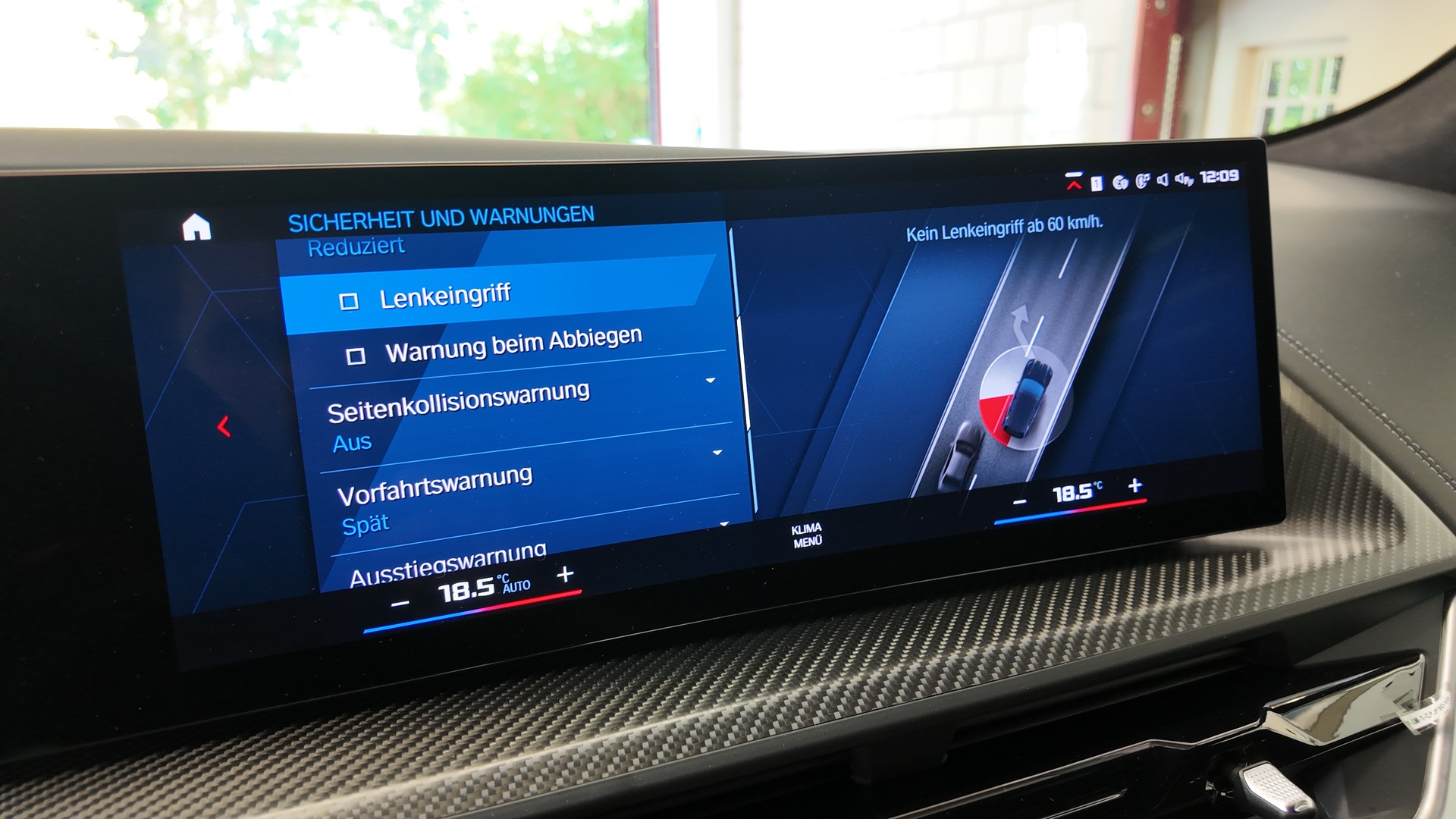 BMW XM xDrive PHEV Steptronic-image-27