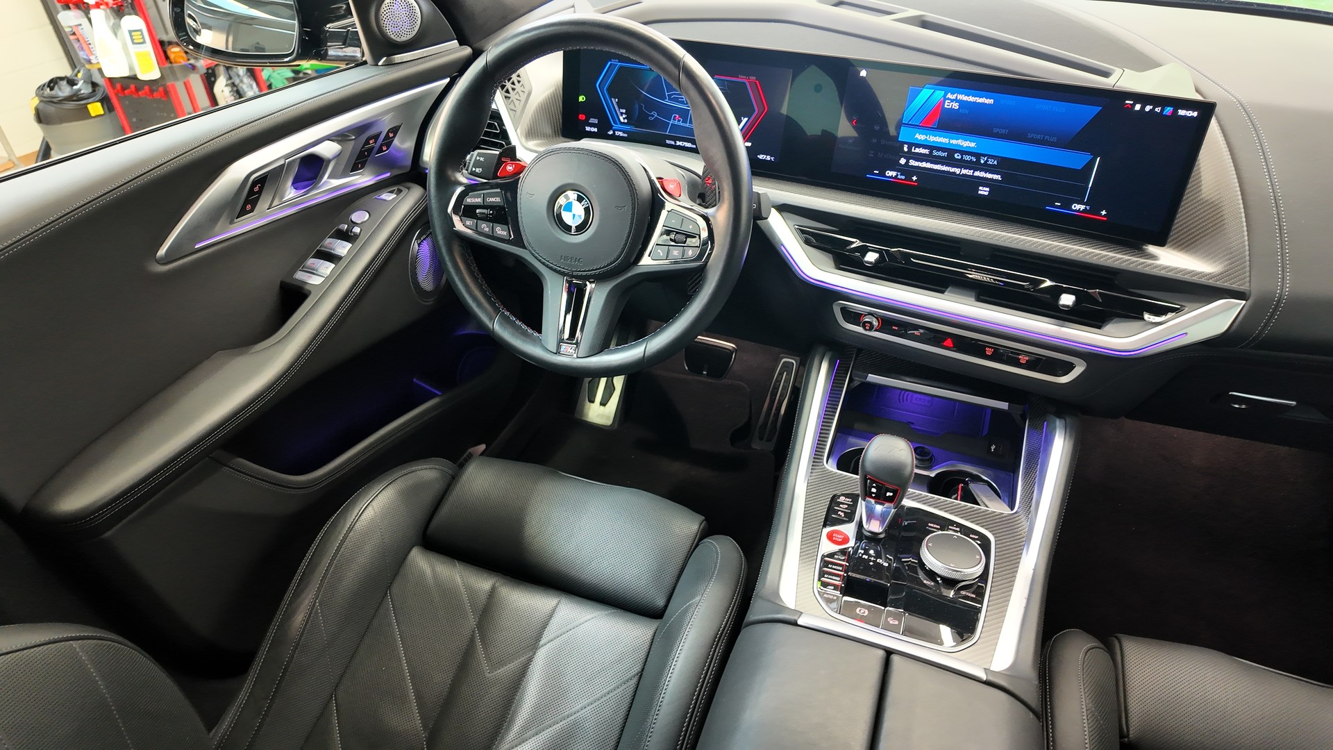 BMW XM xDrive PHEV Steptronic-image-9
