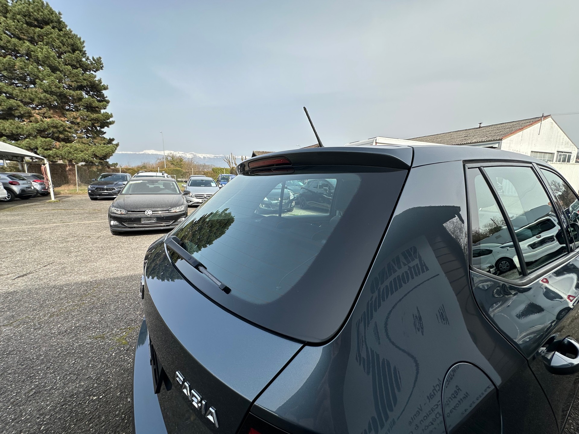 SKODA Fabia 1.0 MPI Ambition-image-19