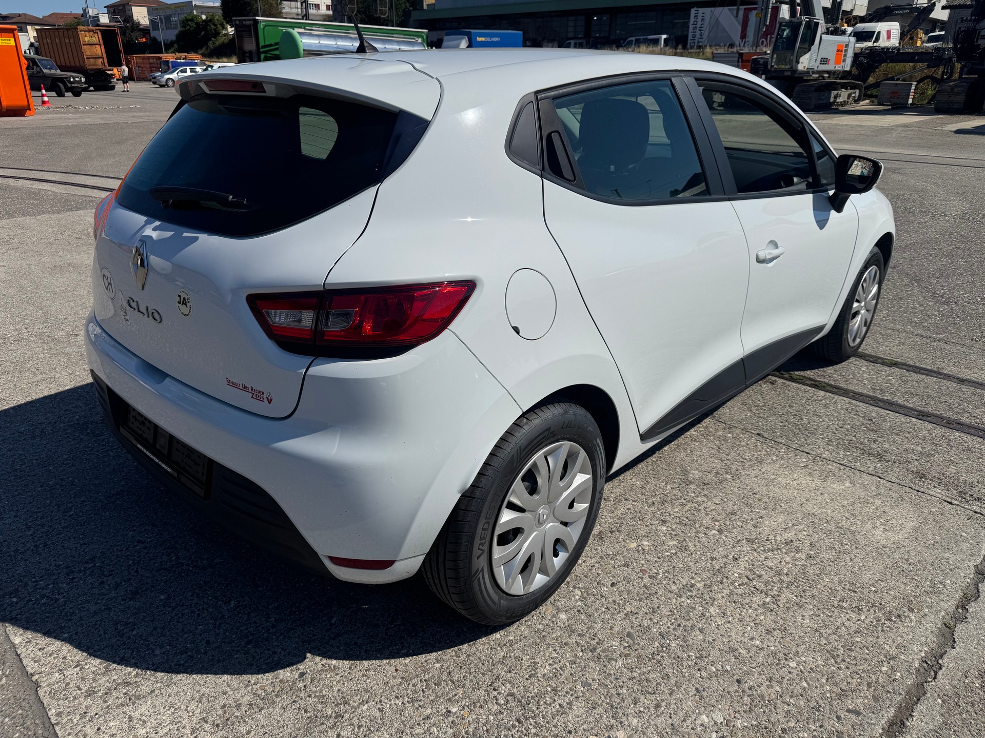 RENAULT Clio 1.2 16V Life-image-4