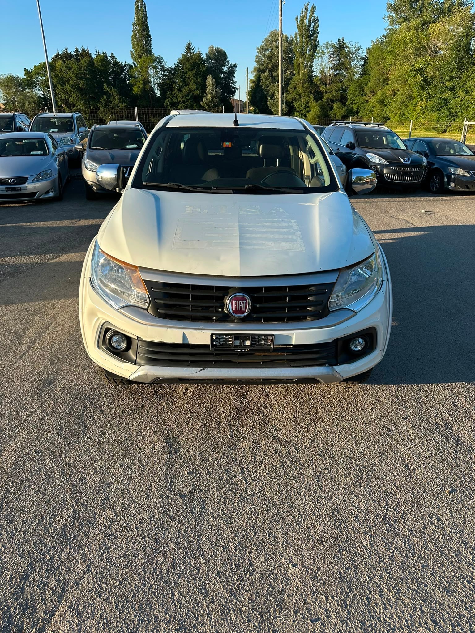 FIAT Fullback LX 2.4 MJ DC Swiss 4WD A-image-1