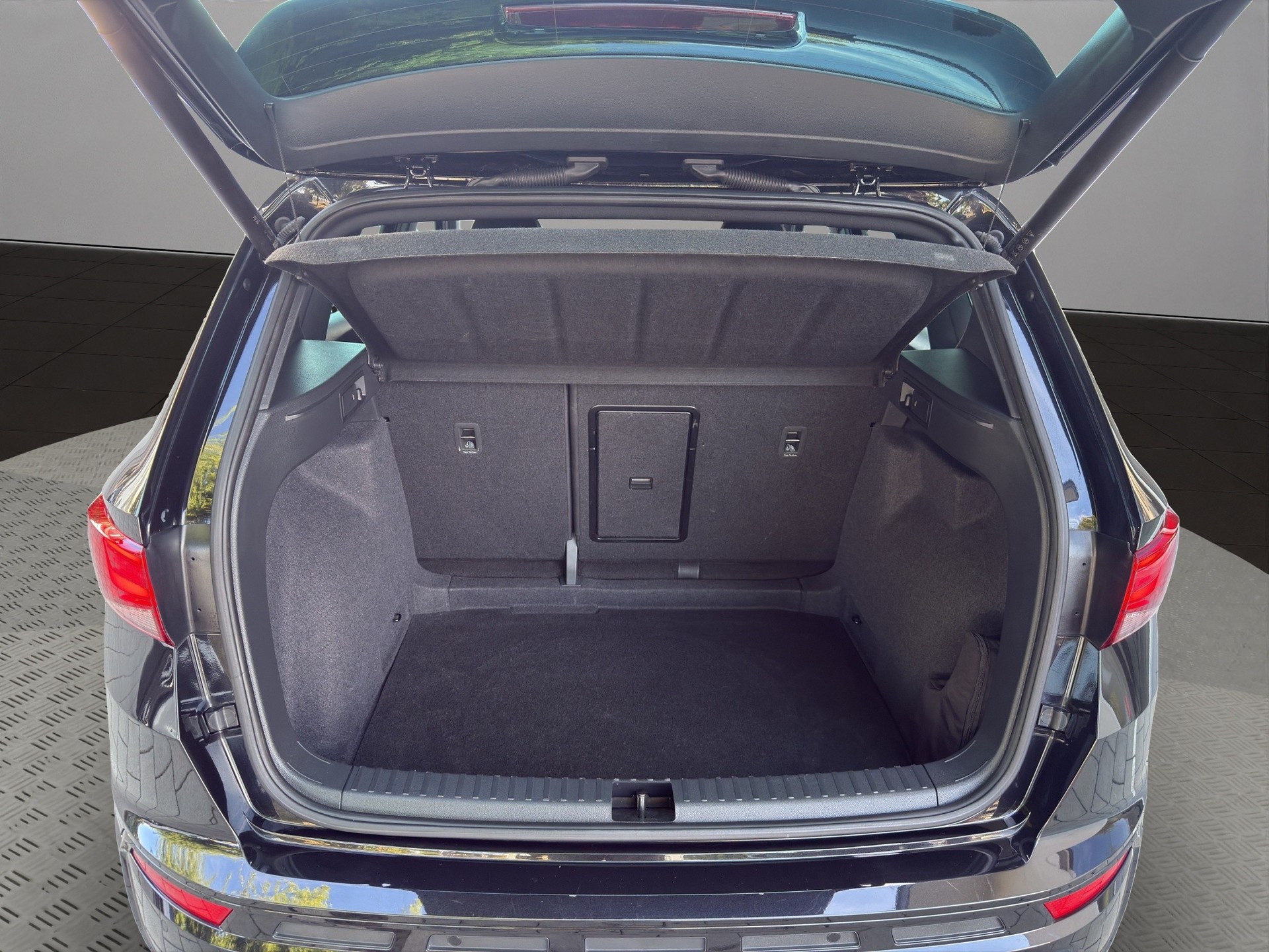 CUPRA Ateca 2.0TSI VZ 4Drive DSG-image-8