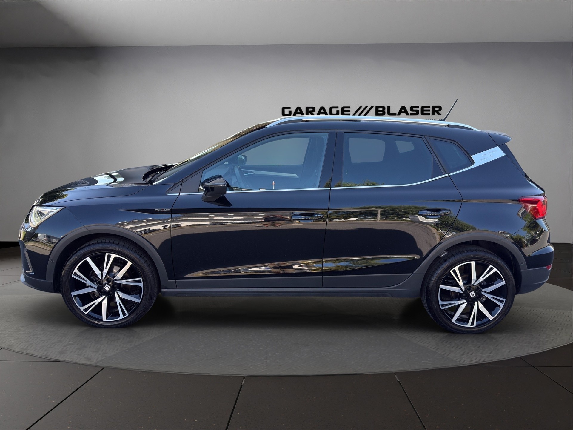 SEAT Arona 1.0 TSI Eco Hola FR DSG-image-1