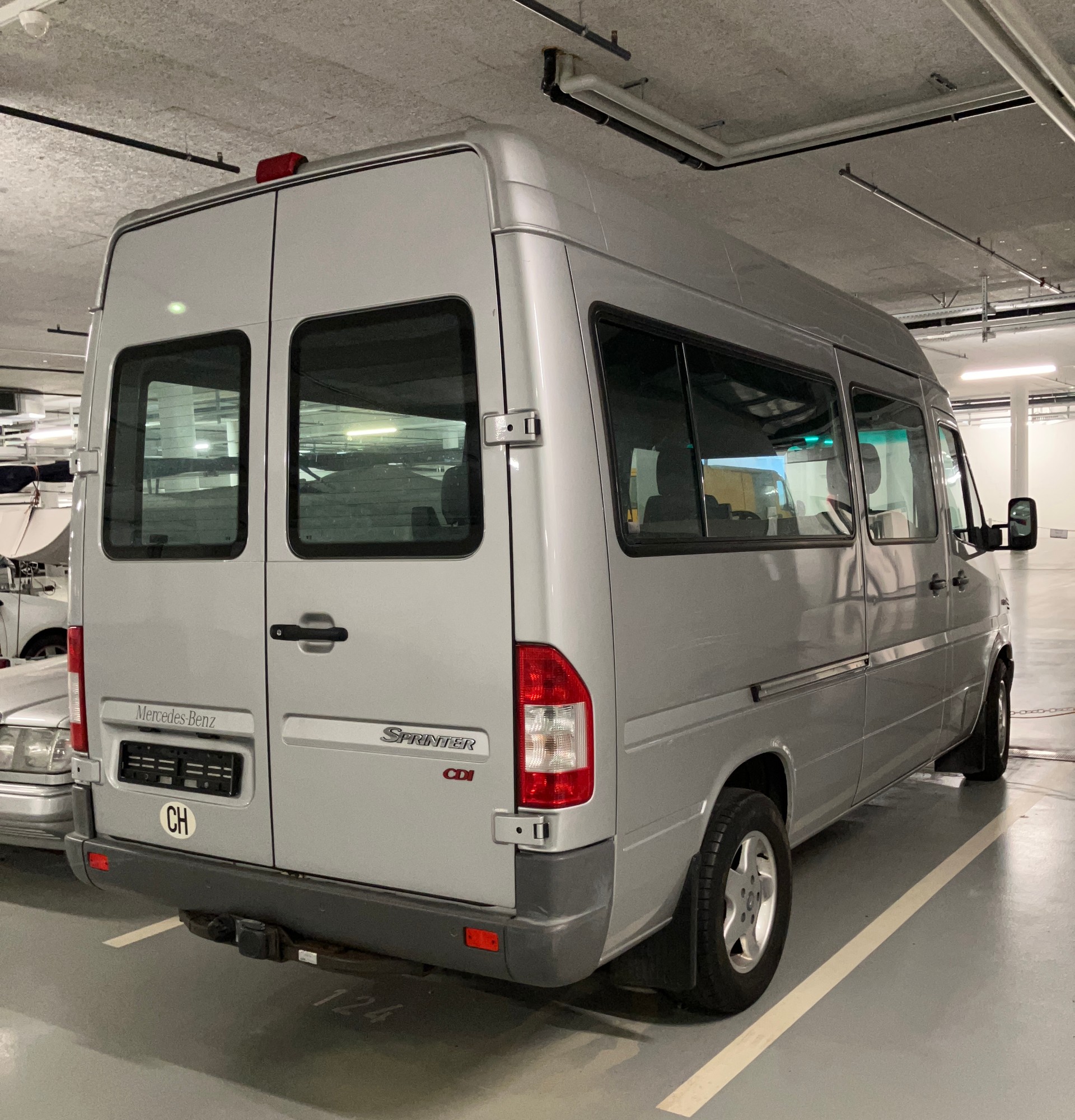 MERCEDES-BENZ 216 CDI 2.7-image-4