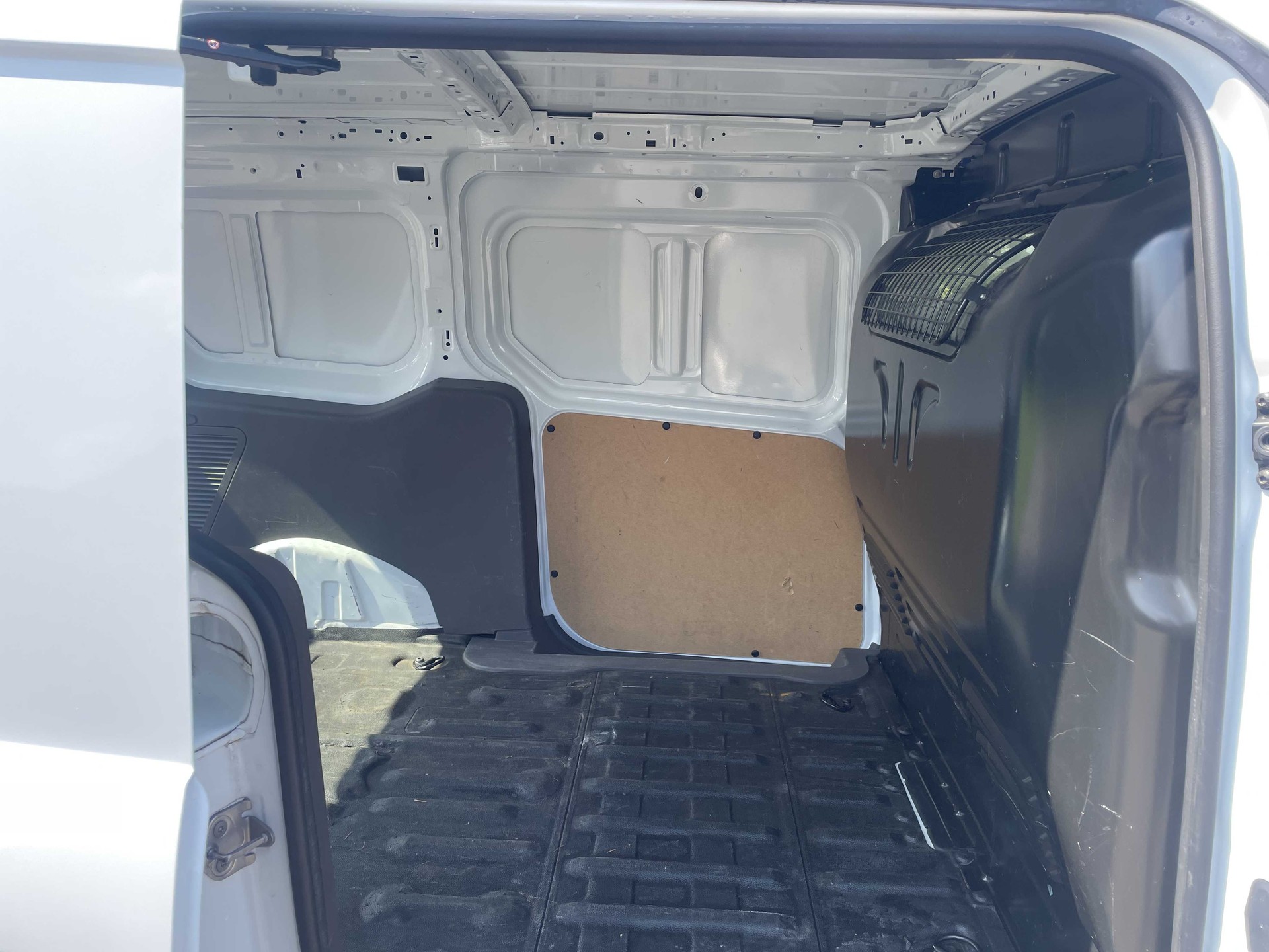 FORD Transit Connect Van 220 L2 1.0 EcoBoost 100PS Trend-image-13
