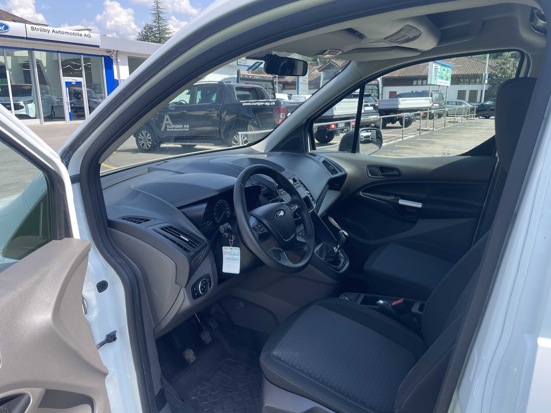 FORD Transit Connect Van 220 L2 1.0 EcoBoost 100PS Trend-image-8