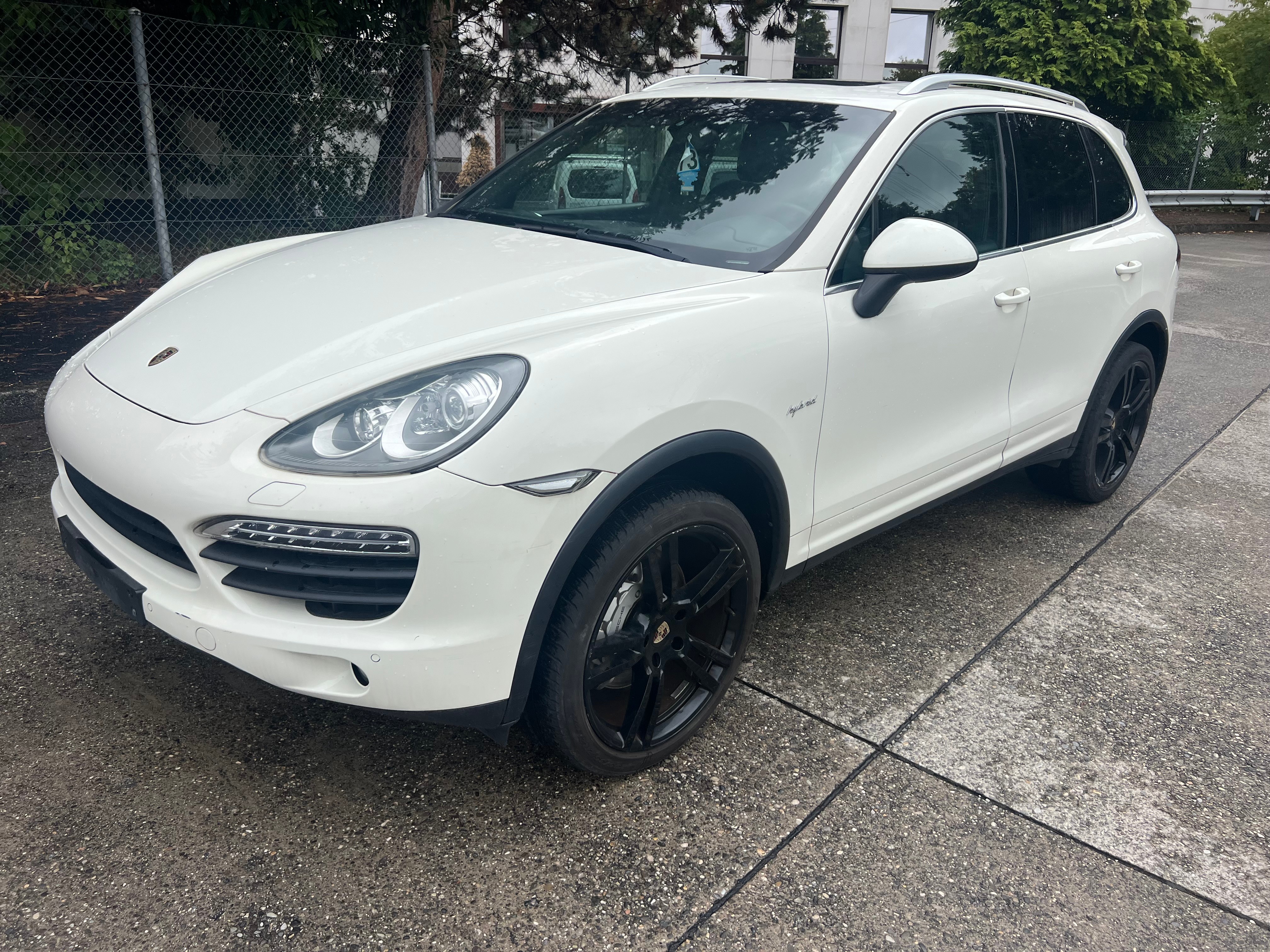 Car photo