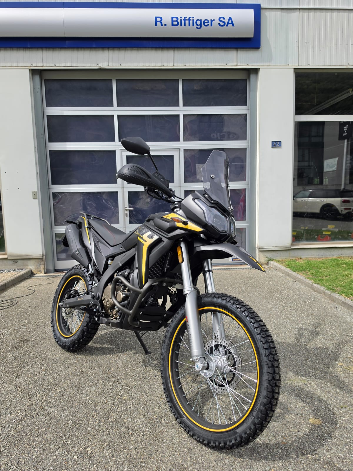 VOGE 300 Rally