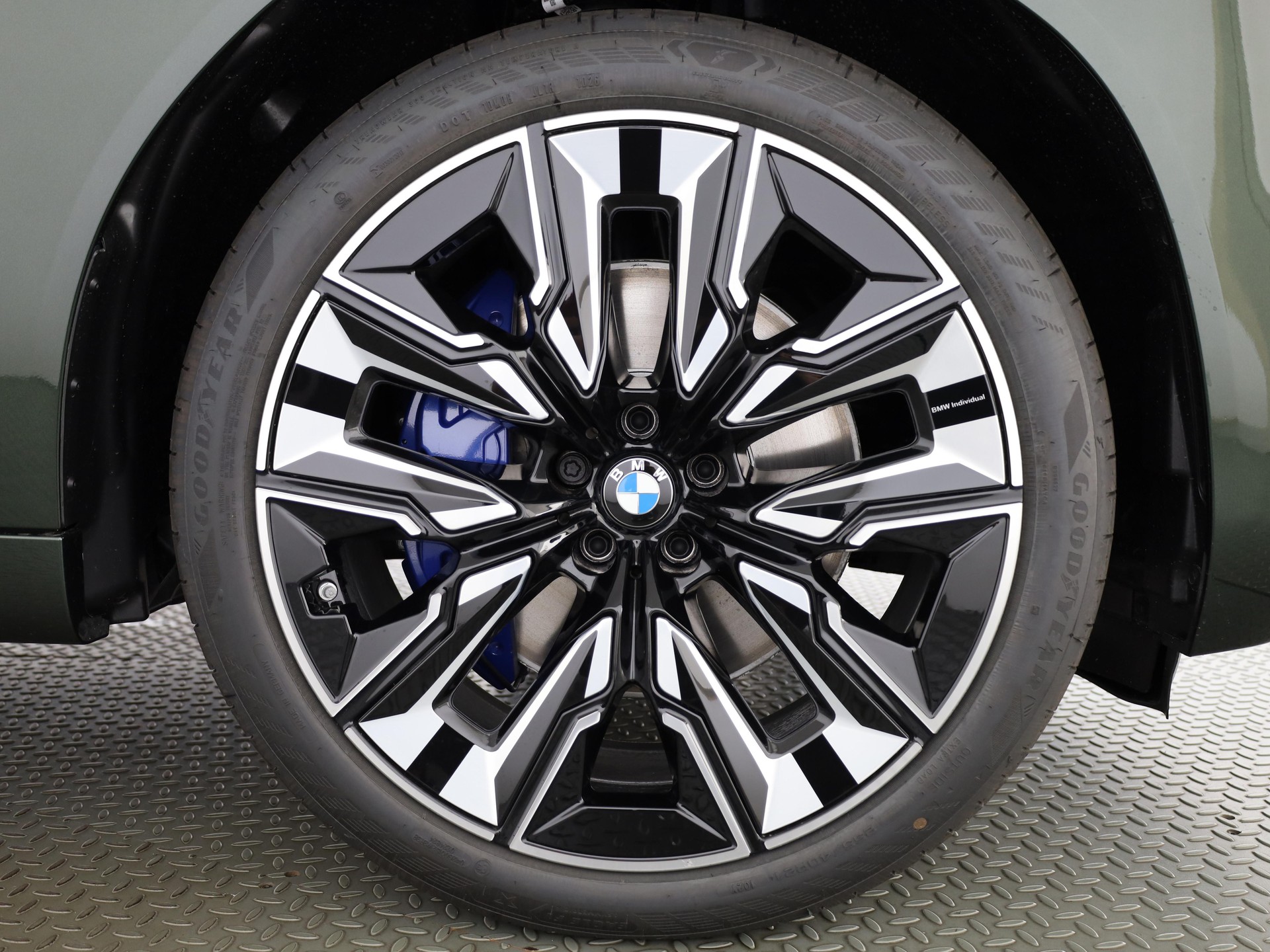 BMW X3 M50i-image-5