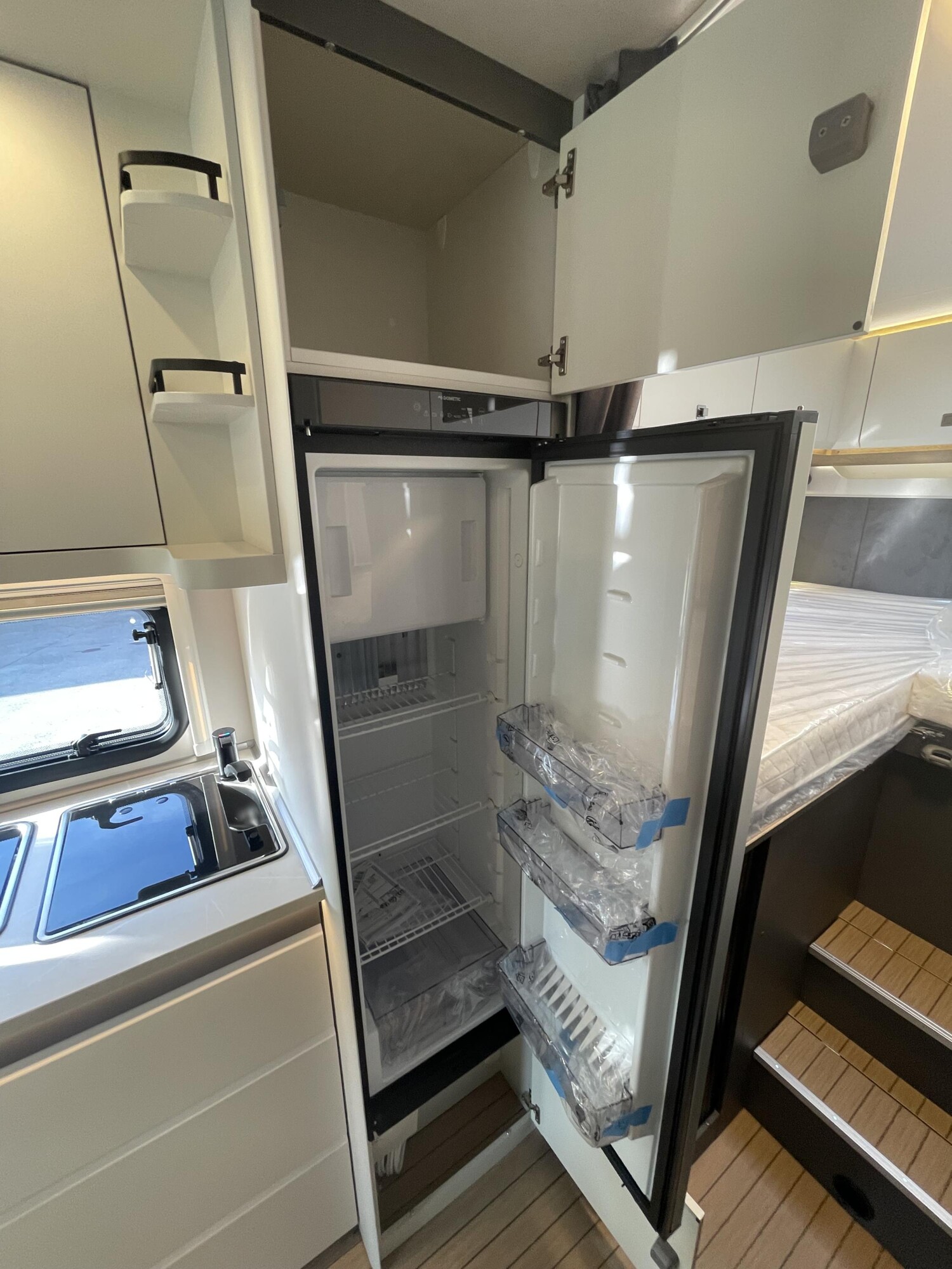HOBBY Prestige T 710 GE-image-20