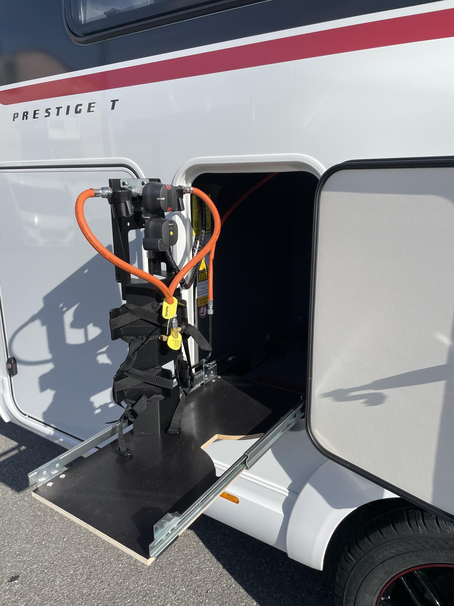 HOBBY Prestige T 710 GE-image-8