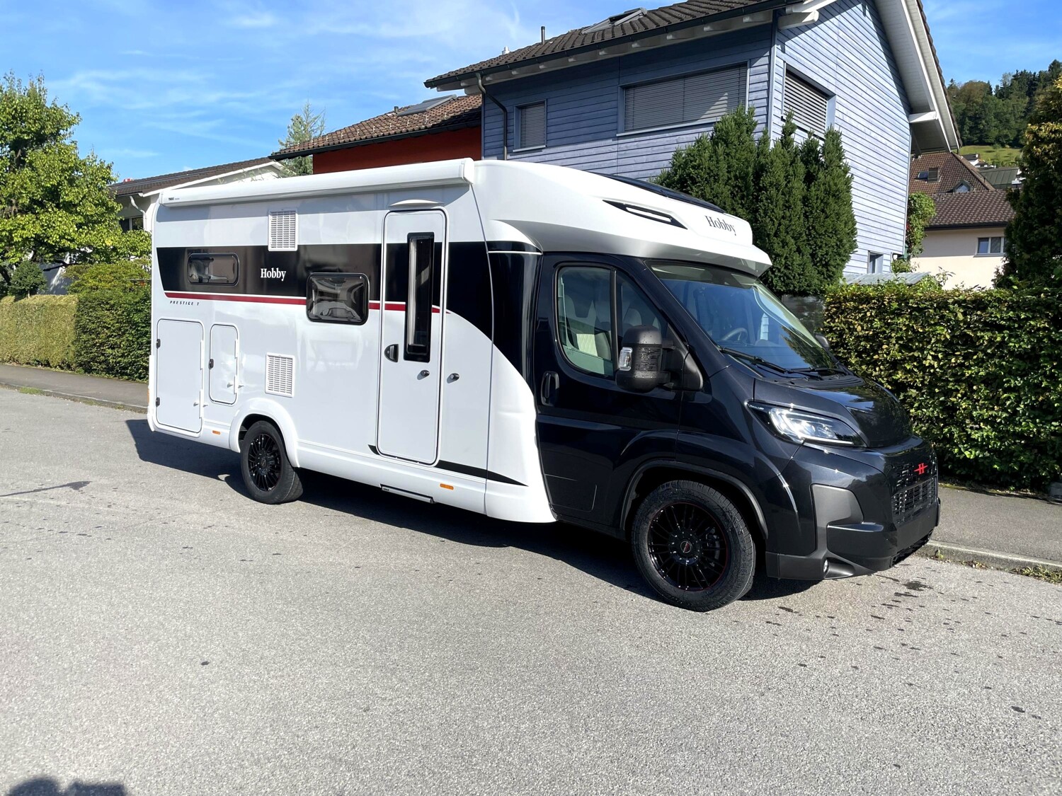 HOBBY Prestige T 710 GE