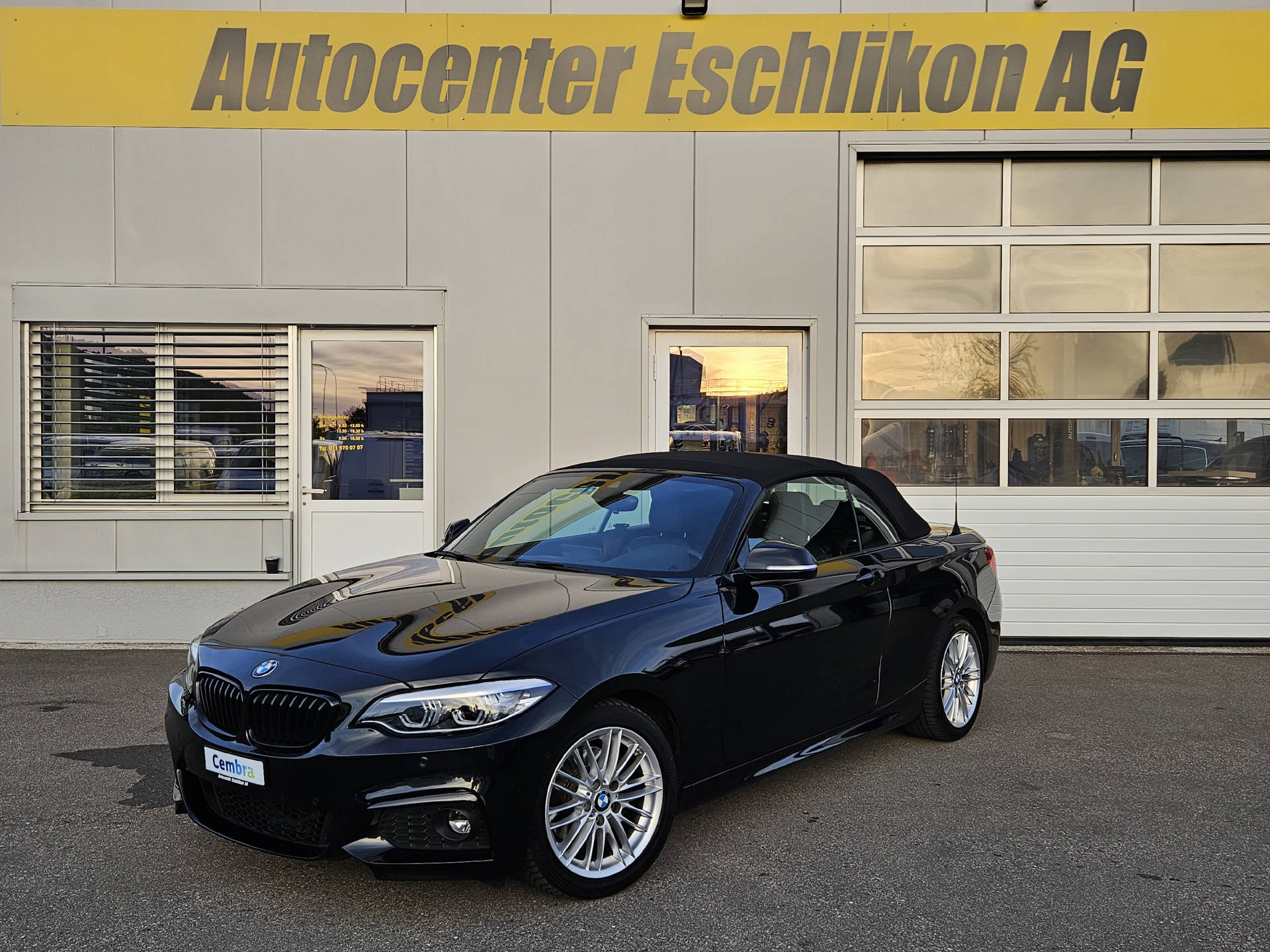 BMW 220i SAG Cabrio * Pack M Sport *-image-10