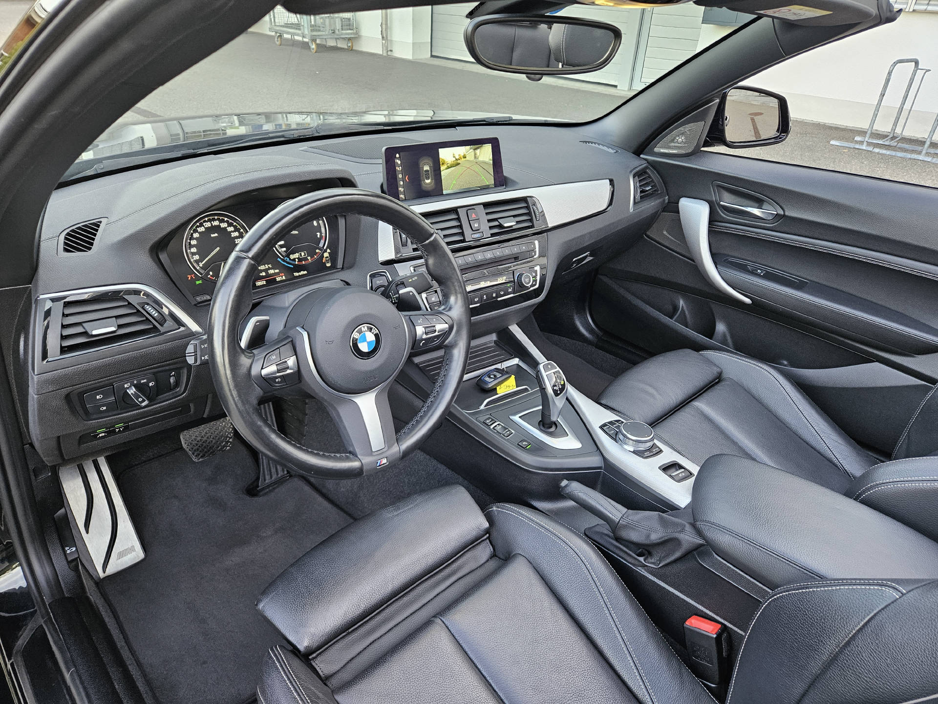 BMW 220i SAG Cabrio * Pack M Sport *-image-14